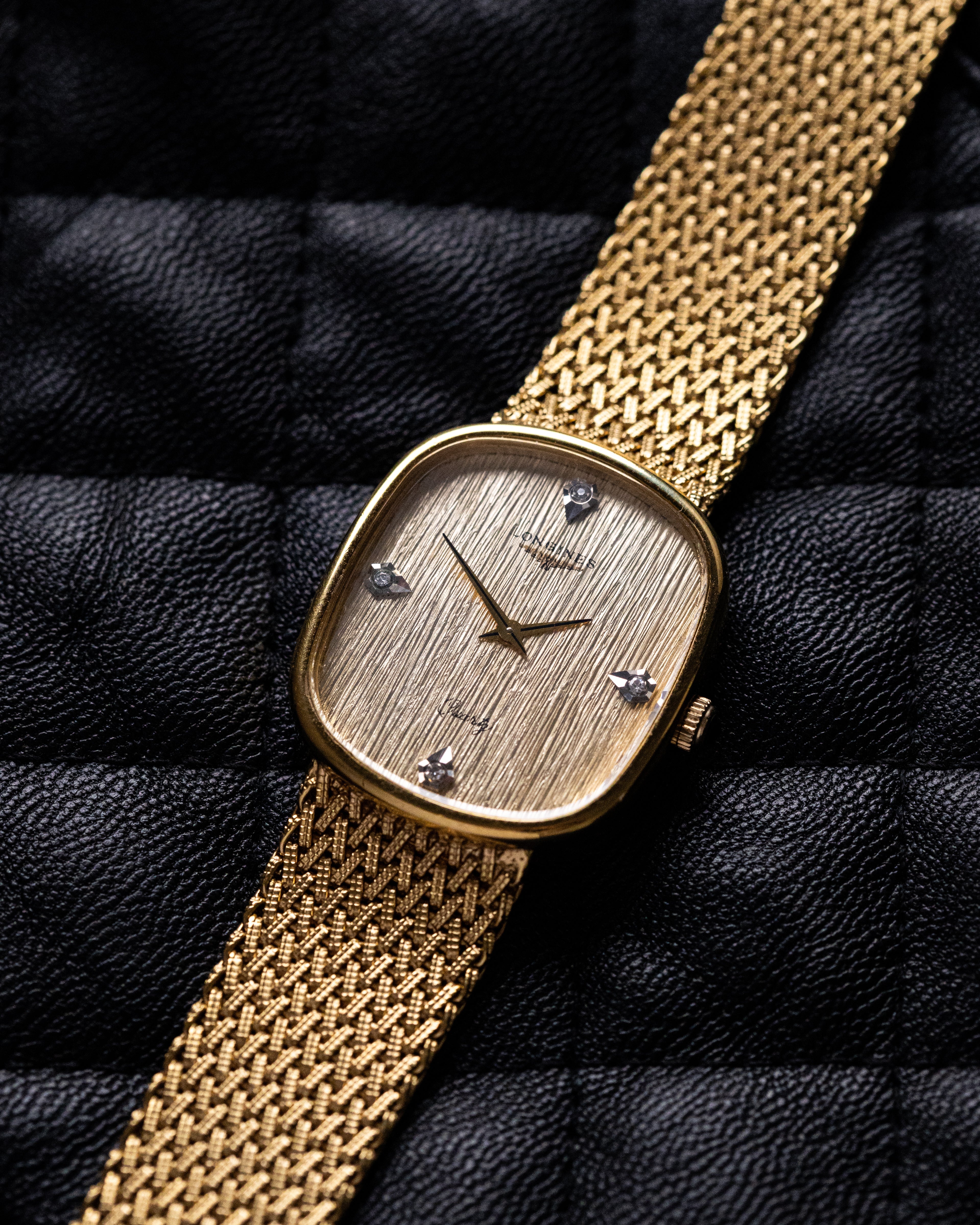 Vintage Longines Art Deco Ellipse Case, Champagne Brushed Dial, Swiss Quartz Watch from 1980 - DuMarko