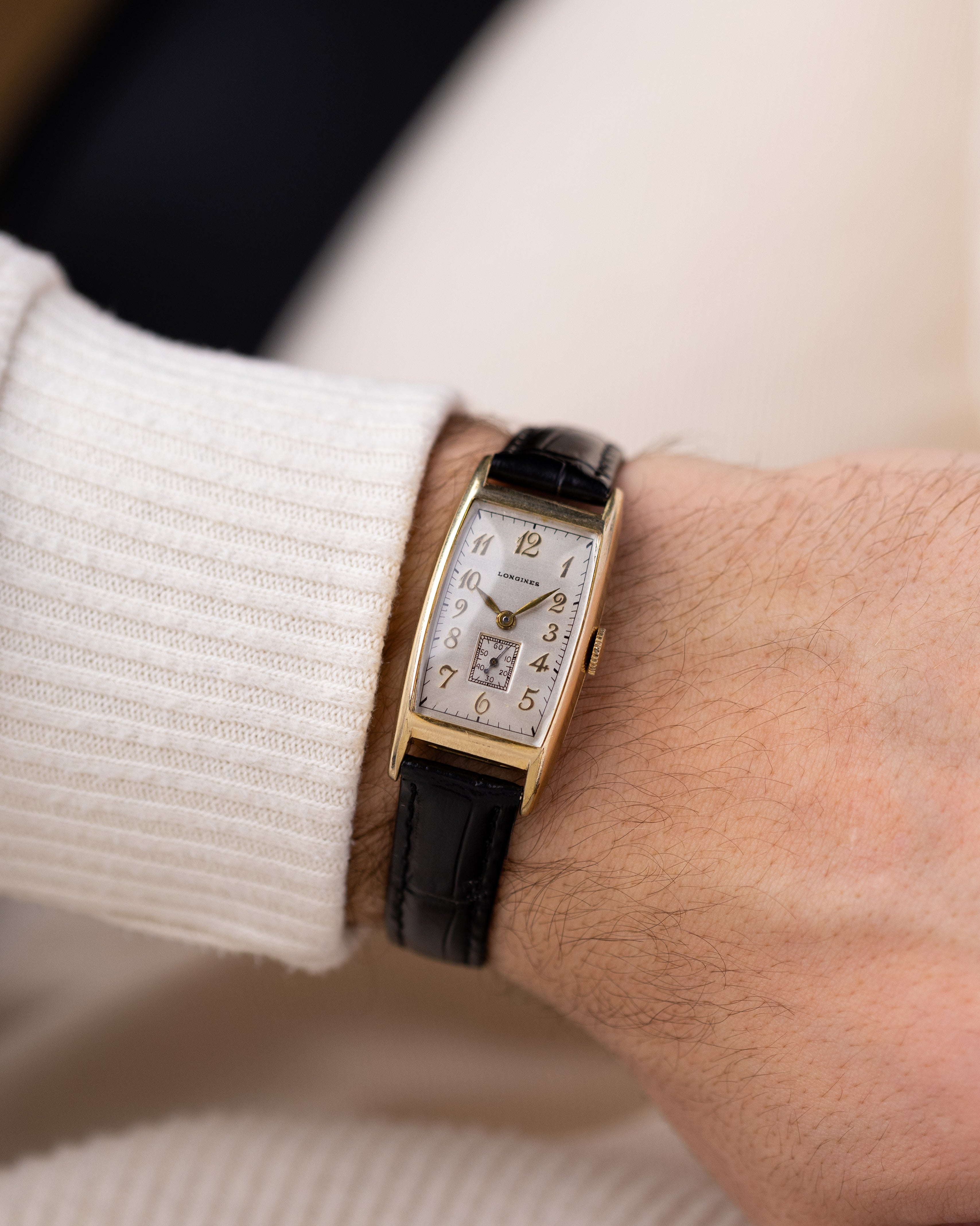 Vintage Longines Art Deco Tank, Breguet numerals, Cal. 9L, Gold - filled tonneau case from 1940's - DuMarko