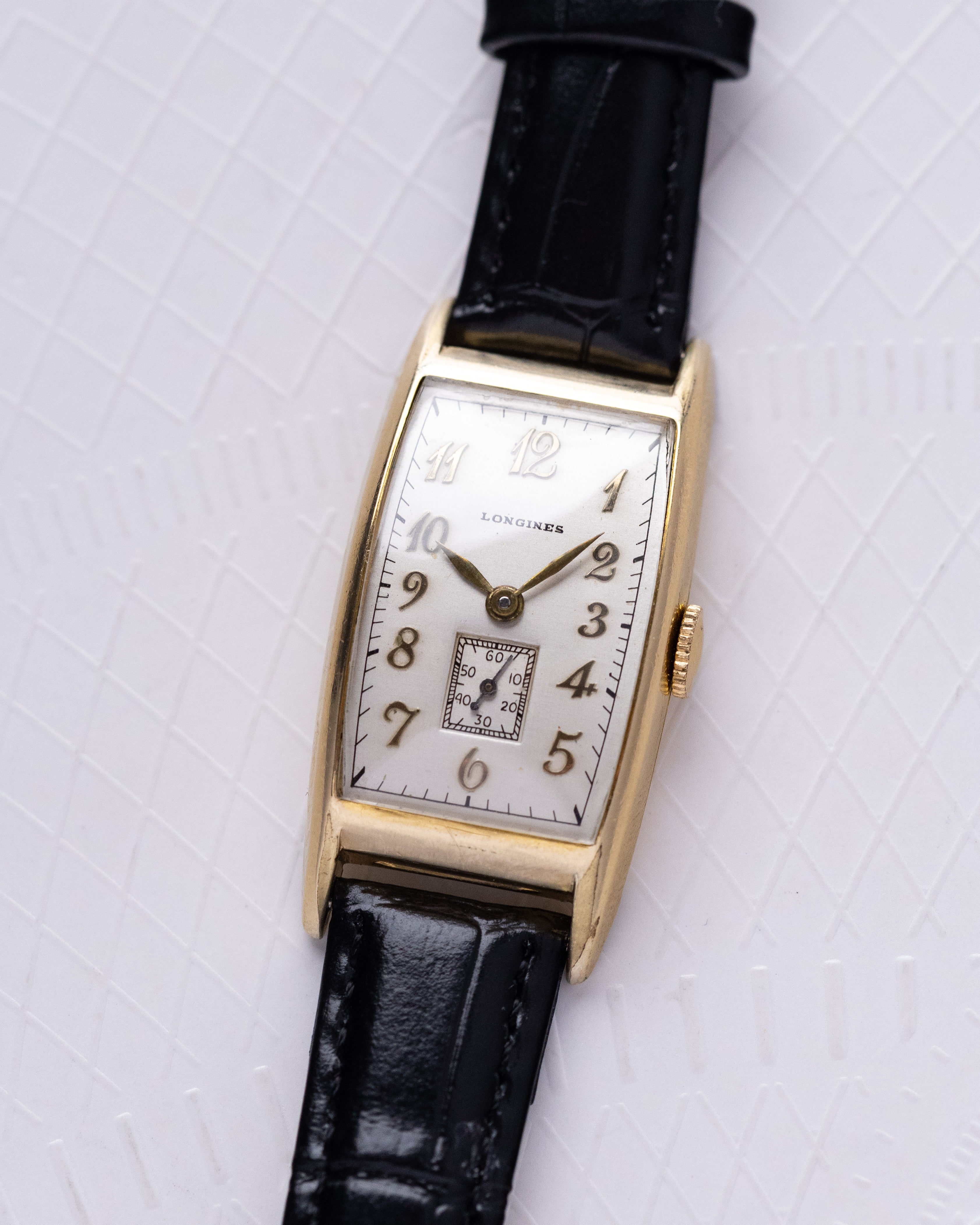 Vintage Longines Art Deco Tank, Breguet numerals, Cal. 9L, Gold - filled tonneau case from 1940's - DuMarko