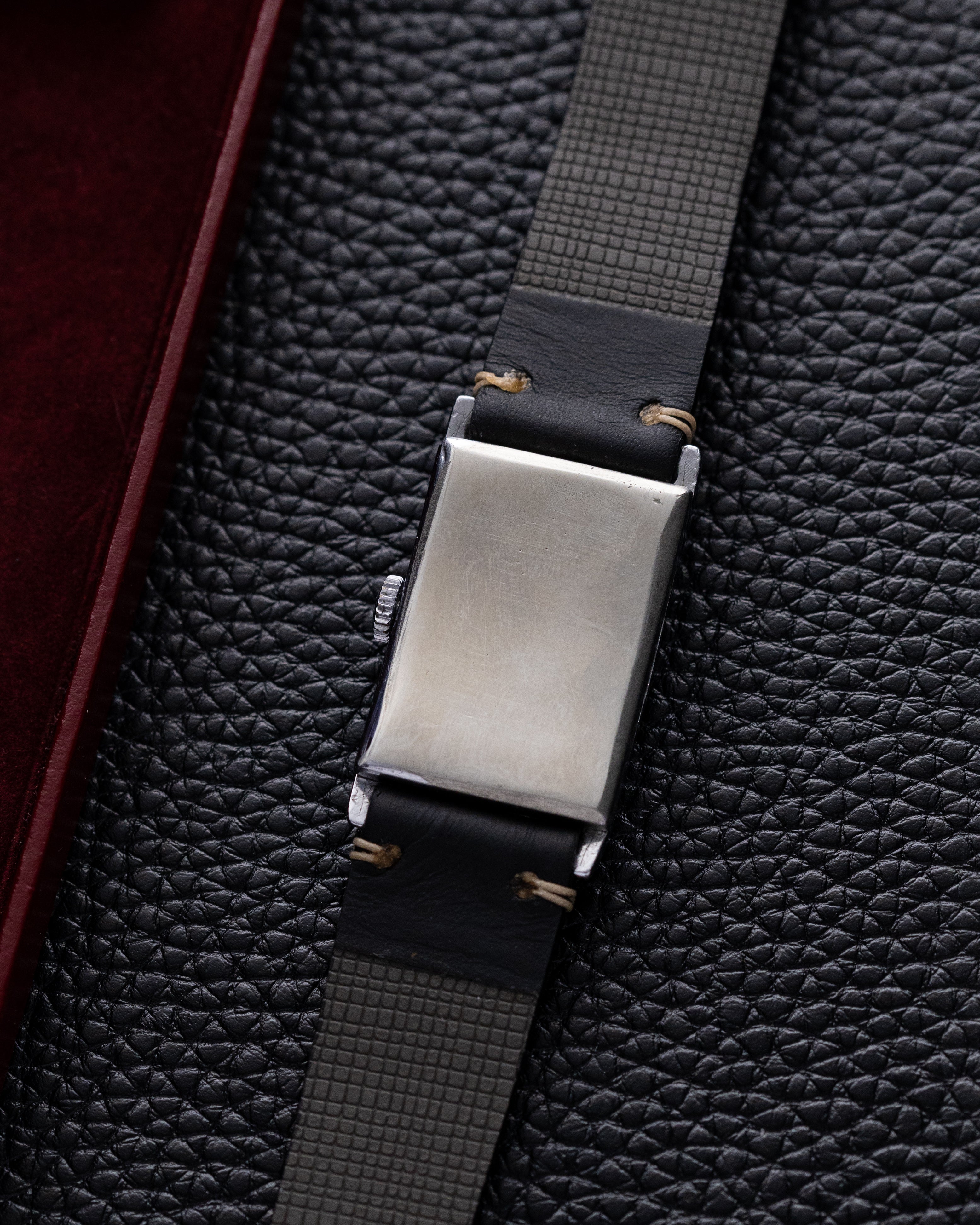 Vintage Longines Art Deco Tank, Sector Dial, Cal. 20.28 from 1934 - DuMarko