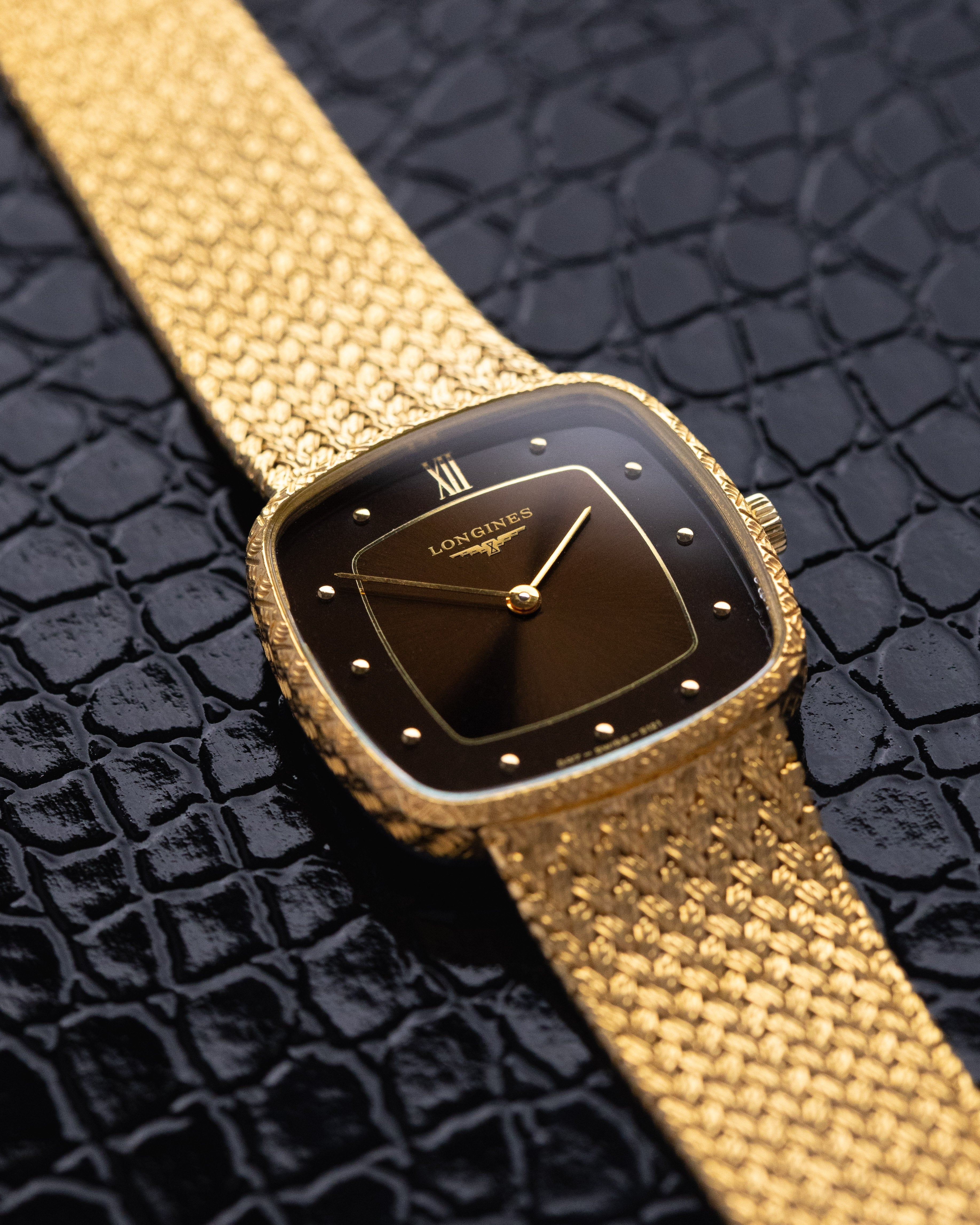 Vintage Longines Dress Watch, Cushion case, Chocolate Dial, Gold Mesh Bracelet, Cal. L847.4, Circa 1980 - DuMarko