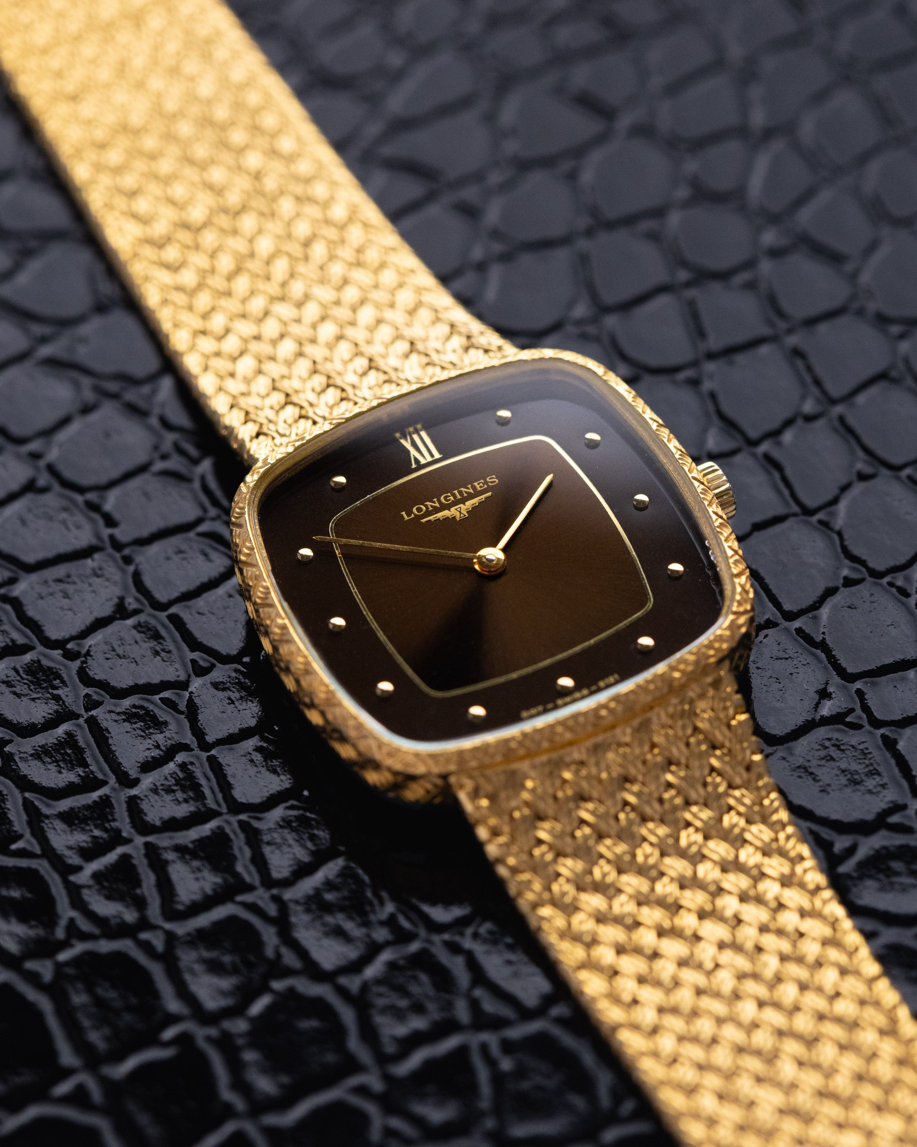 Vintage Longines Dress Watch, Cushion case, Chocolate Dial, Gold Mesh Bracelet, Cal. L847.4, Circa 1980 - DuMarko
