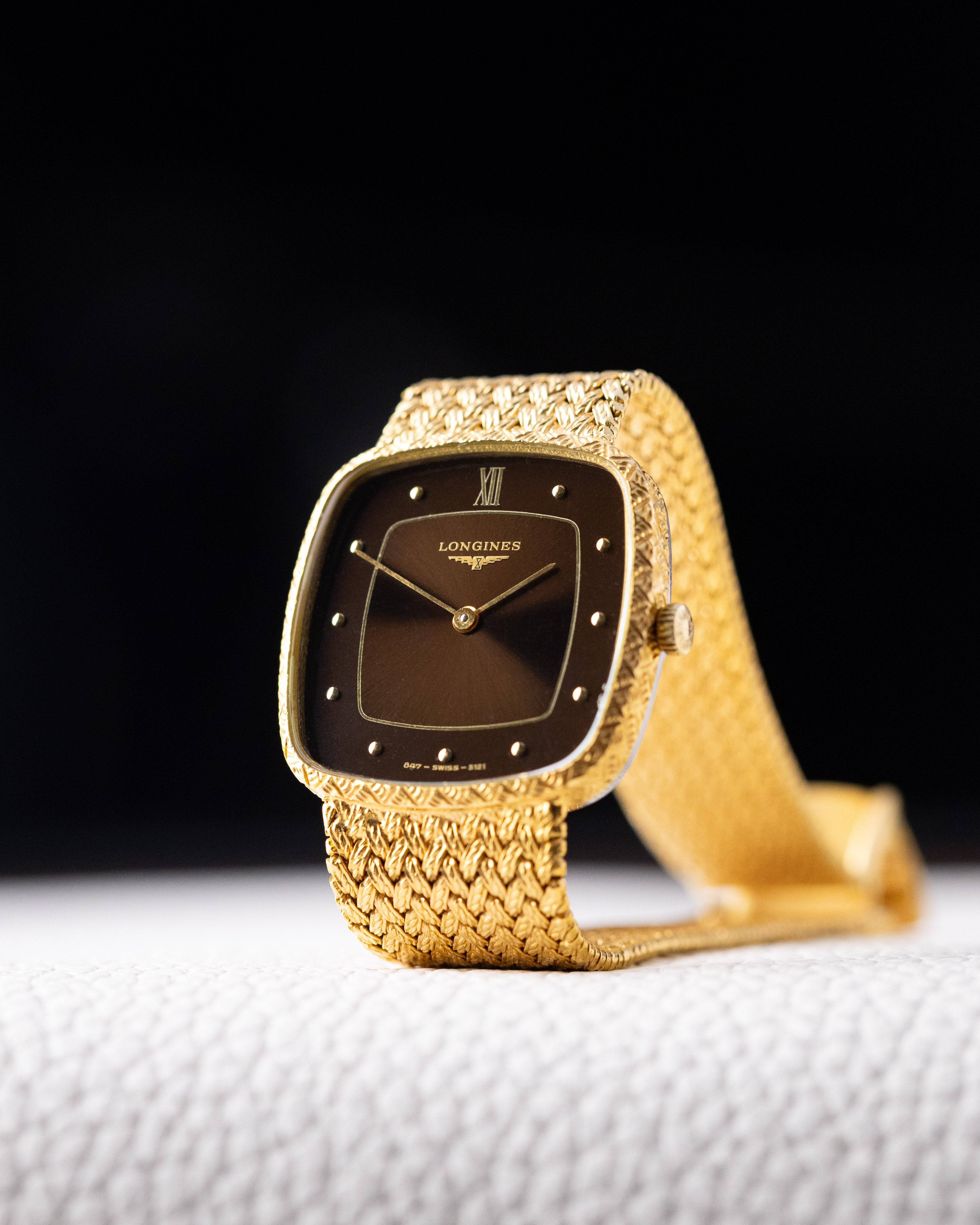 Vintage Longines Dress Watch, Cushion case, Chocolate Dial, Gold Mesh Bracelet, Cal. L847.4, Circa 1980 - DuMarko