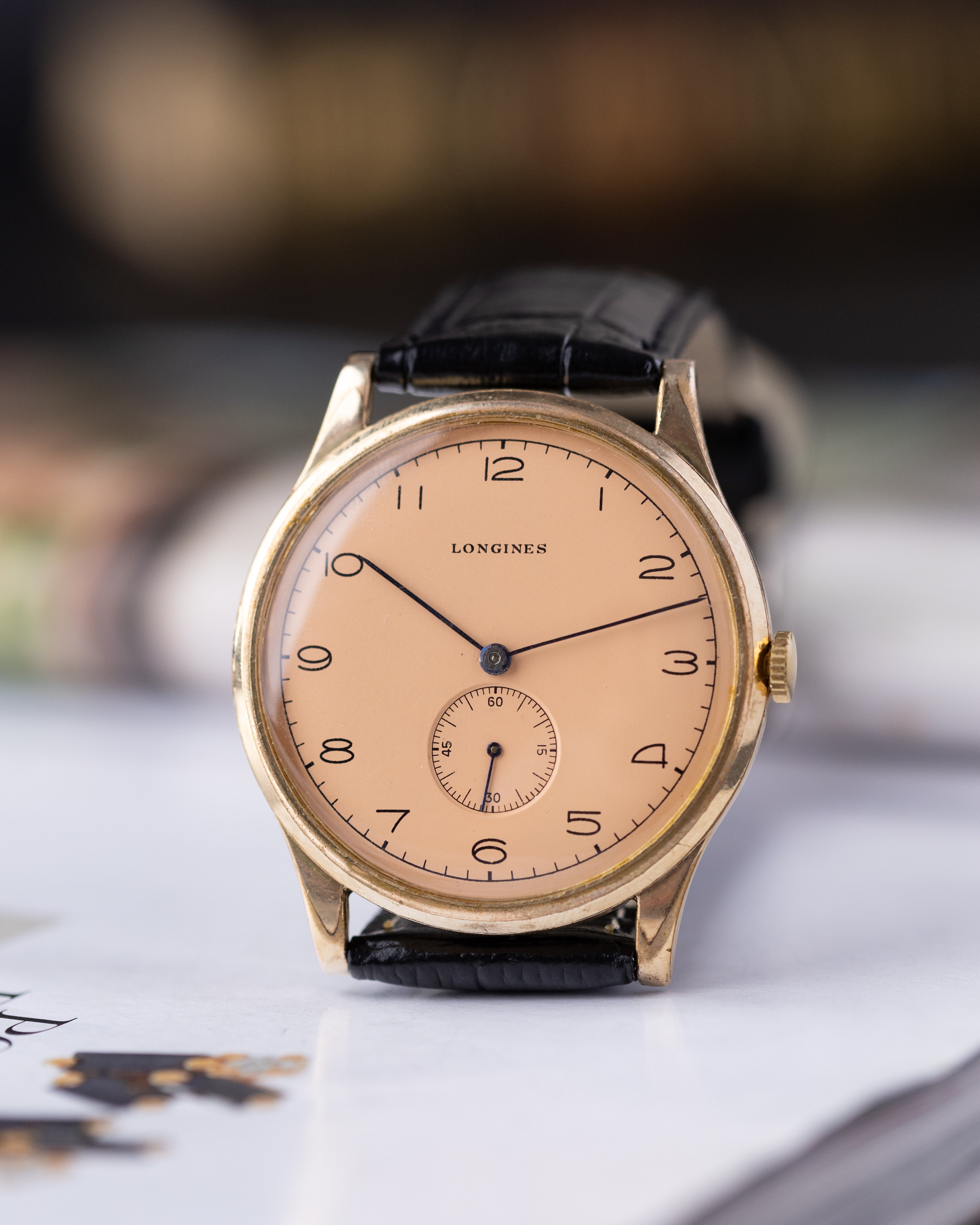 Vintage Longines Salmon Dial, Oversize 37,5 mm case, Art Deco watch from 1940s - DuMarko