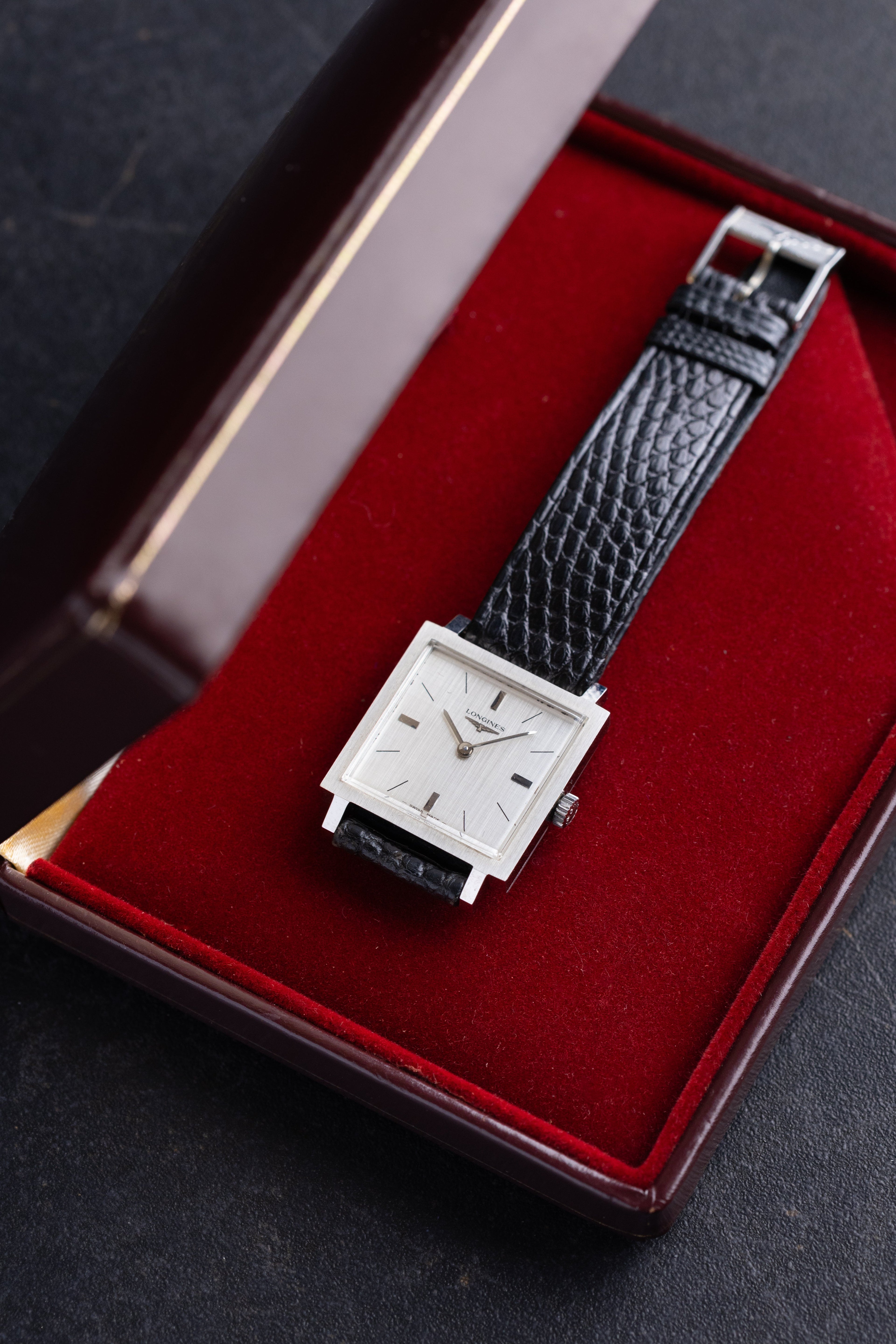 Vintage Longines Square Tank, Linen Silver Dial, Original Box, Swiss Watch from 1970's - DuMarko