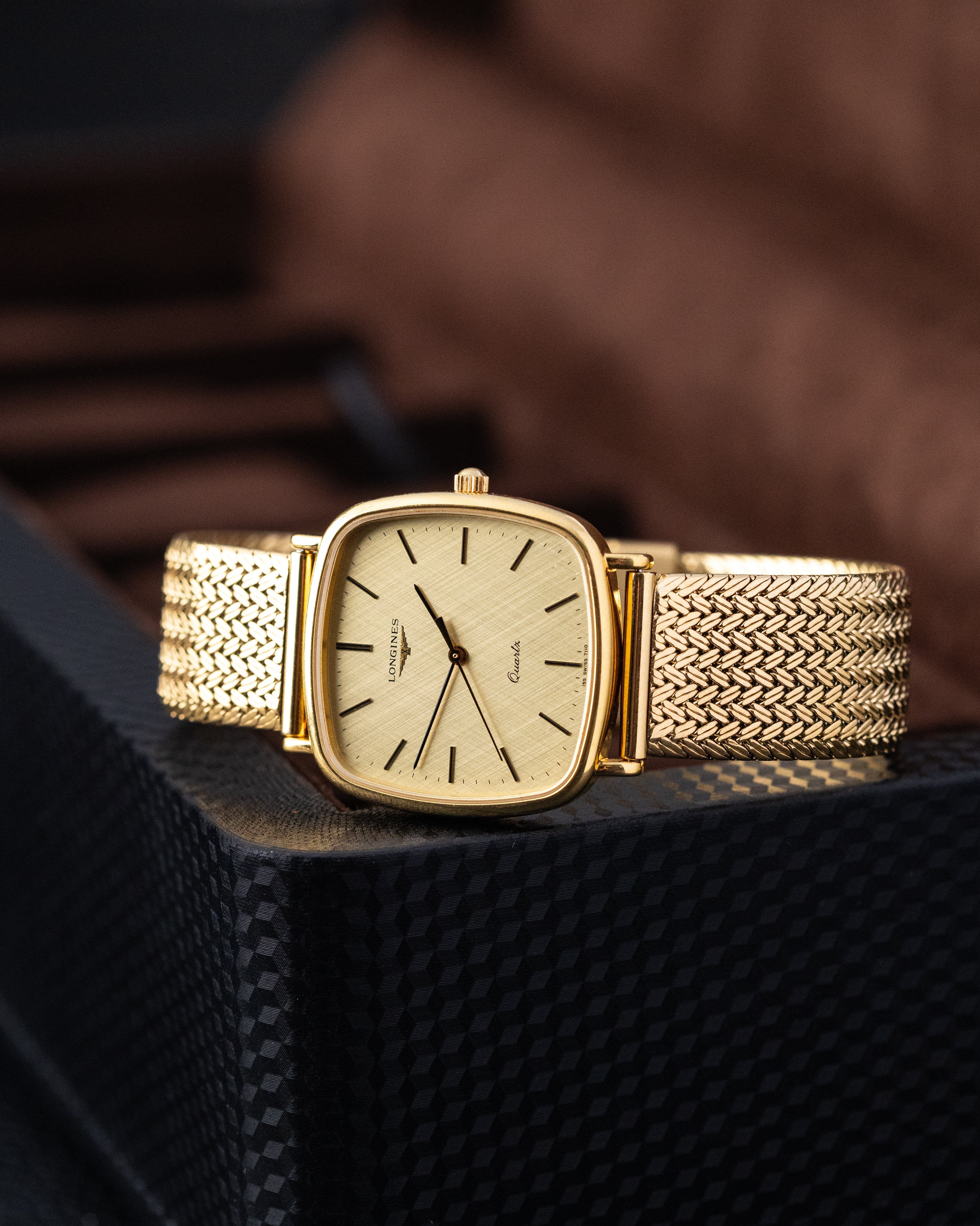 Vintage Longines Swiss Watch, Gold - plated "TV" Case, Quartz Cal. L977.2 from 1970's - DuMarko