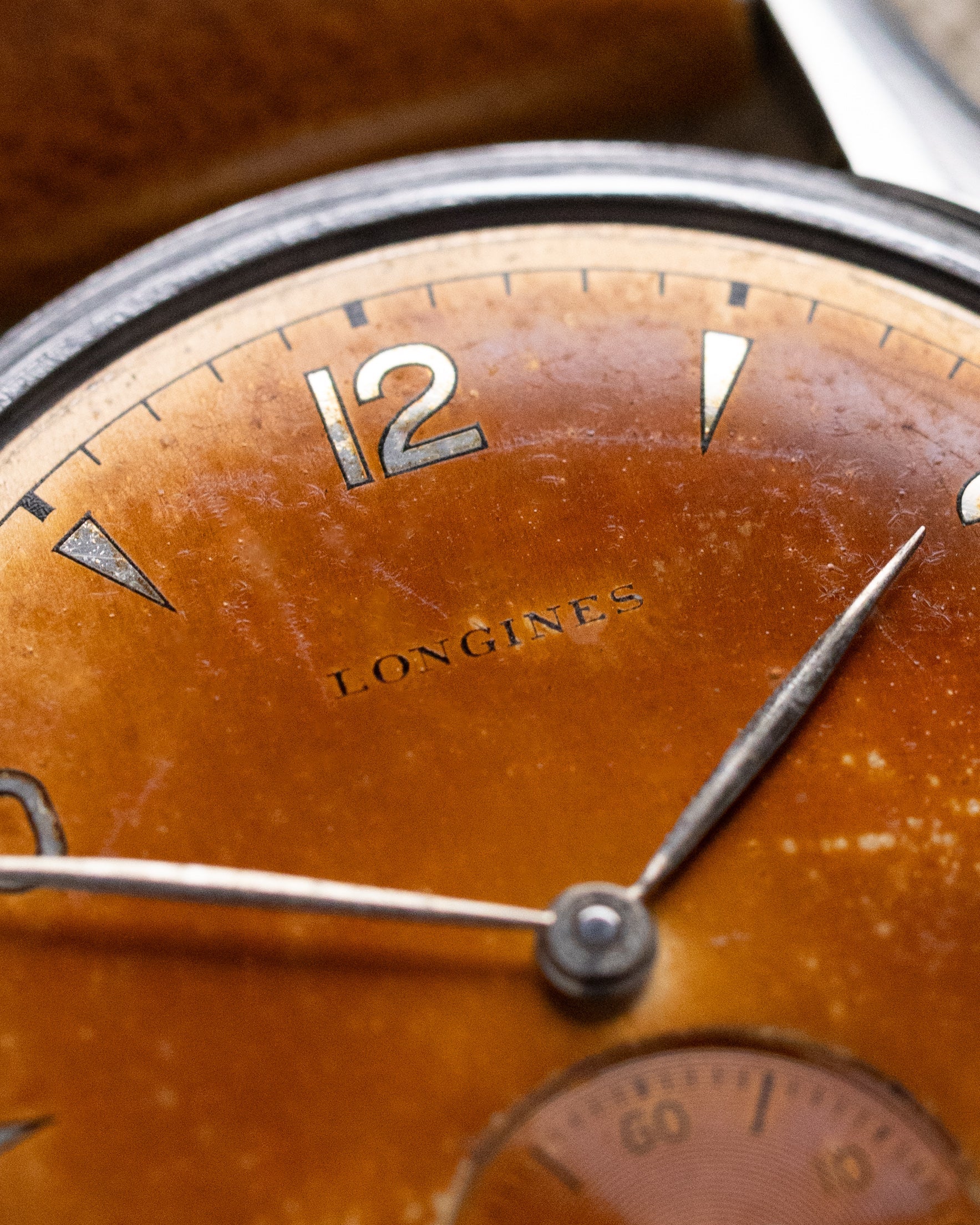 Vintage Longines Swiss watch, Rare Salmon Patina. Dial, Ref. 3500, Cal. 27M from 1947 - DuMarko