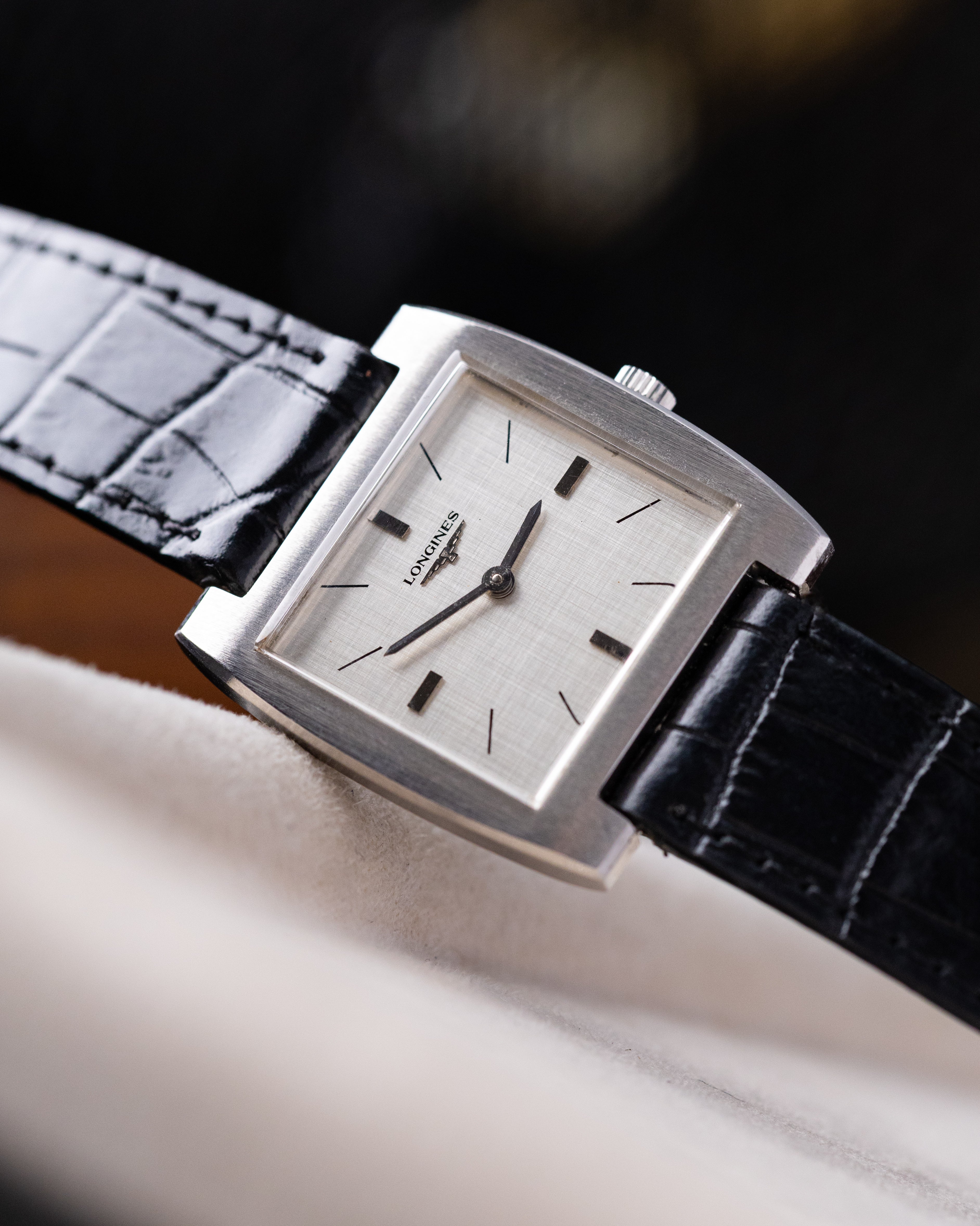 Vintage Longines Swiss Watch, Square Tank, Linen Dial from 1970’s - DuMarko