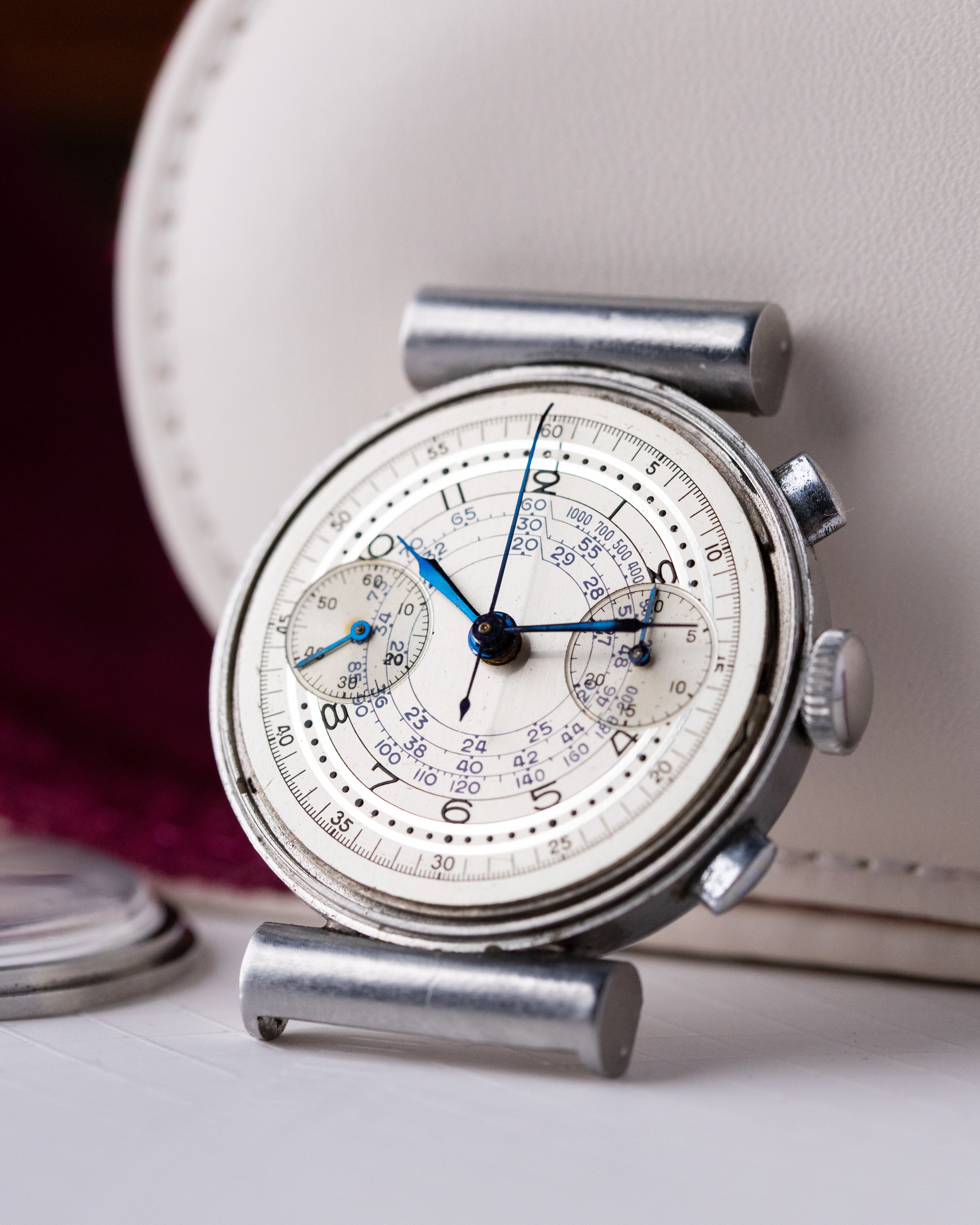 Vintage Minerva Rare Chronograph Bi - Compax, Stepped case, Shrouded Lugs, Cal. 13 - 20 Swiss Made - DuMarko