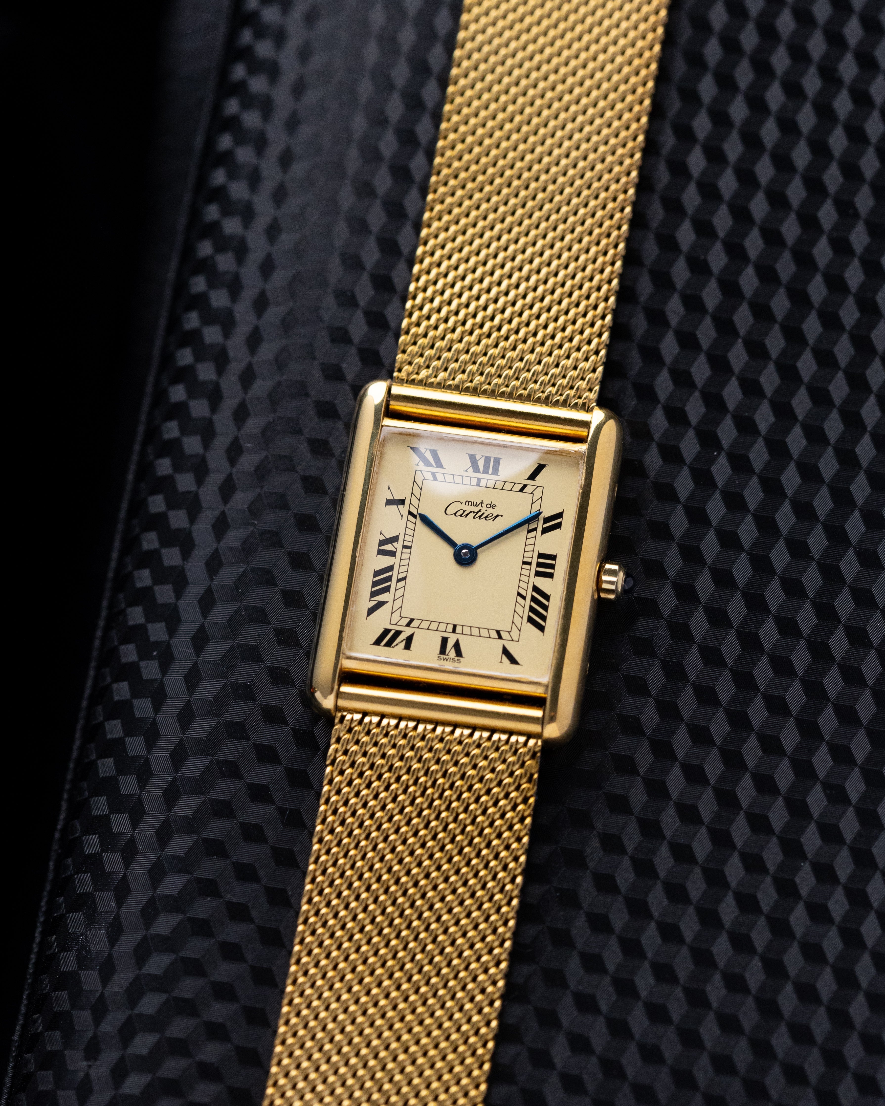 Vintage Must de Cartier Tank Vermeil, Lemon Dial with roman numerals, Ref. 6 81006 from 1980s, with original documents. - DuMarko