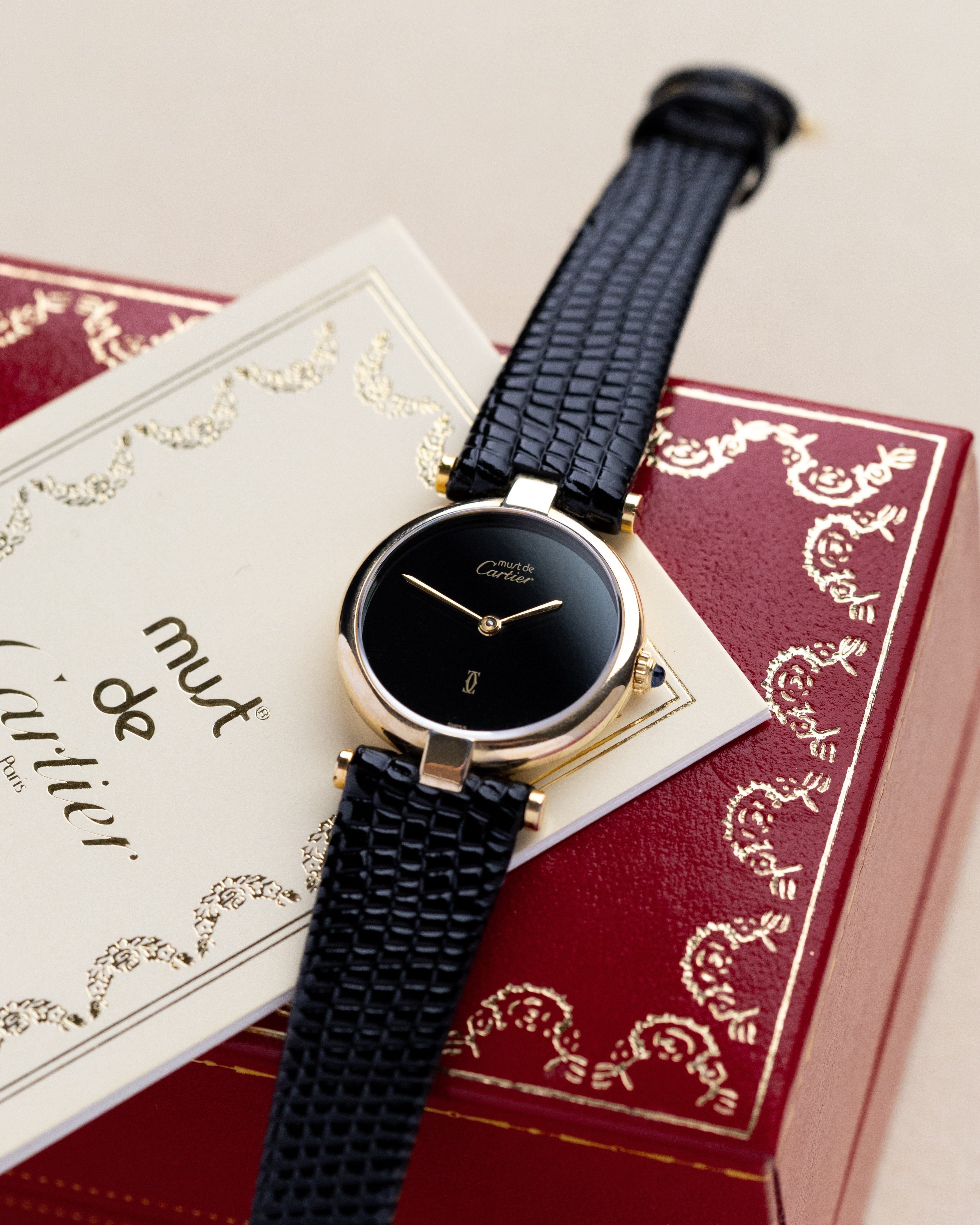 Vintage Must de Cartier Vendome Quartz, “Onyx” Style Black Dial, Original Box and Documents (Full Set) - DuMarko