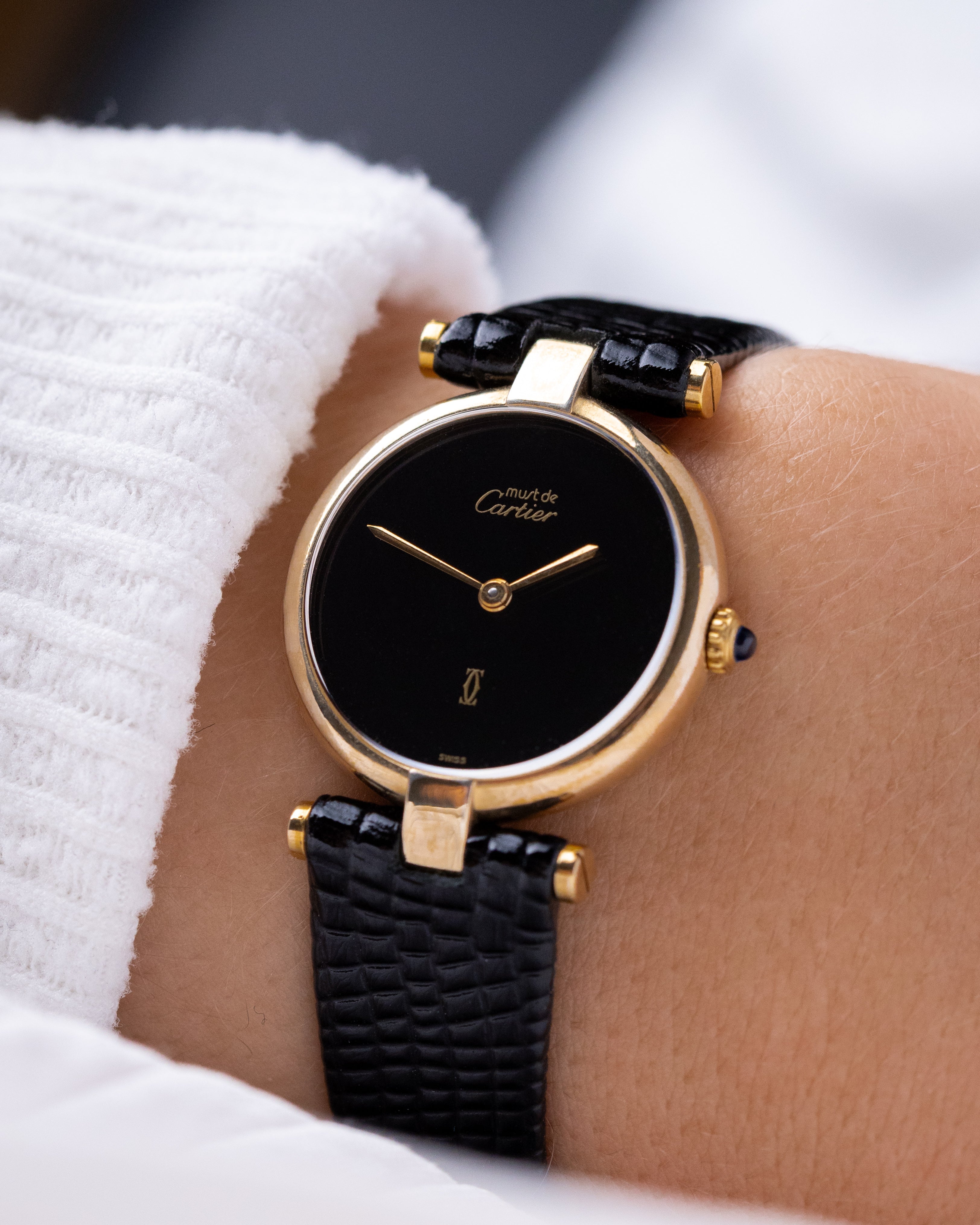 Vintage Must de Cartier Vendome Quartz, “Onyx” Style Black Dial, Original Box and Documents (Full Set) - DuMarko