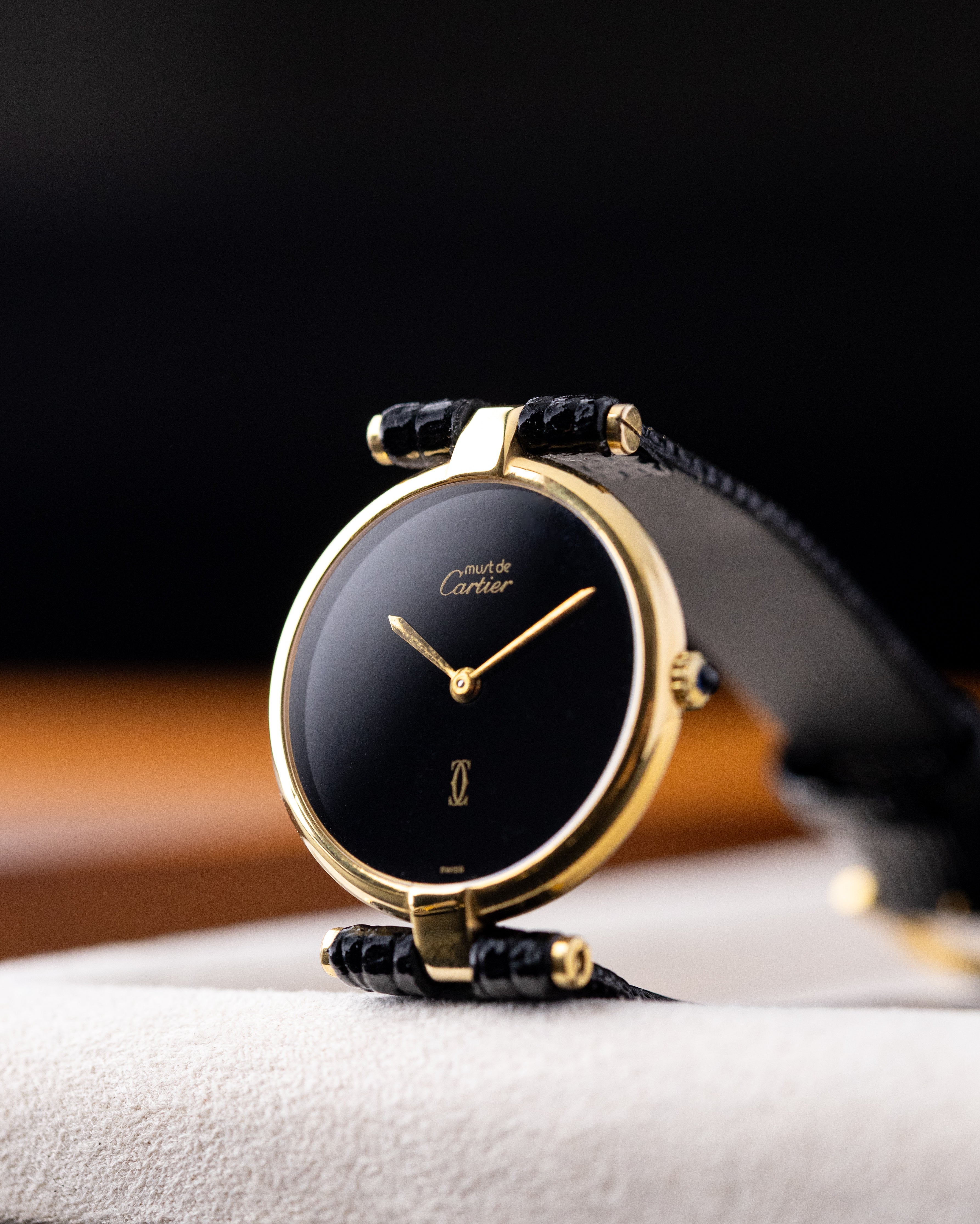 Vintage Must de Cartier Vendome Quartz, “Onyx” Style Black Dial, Swiss Made Unisex Watch - DuMarko