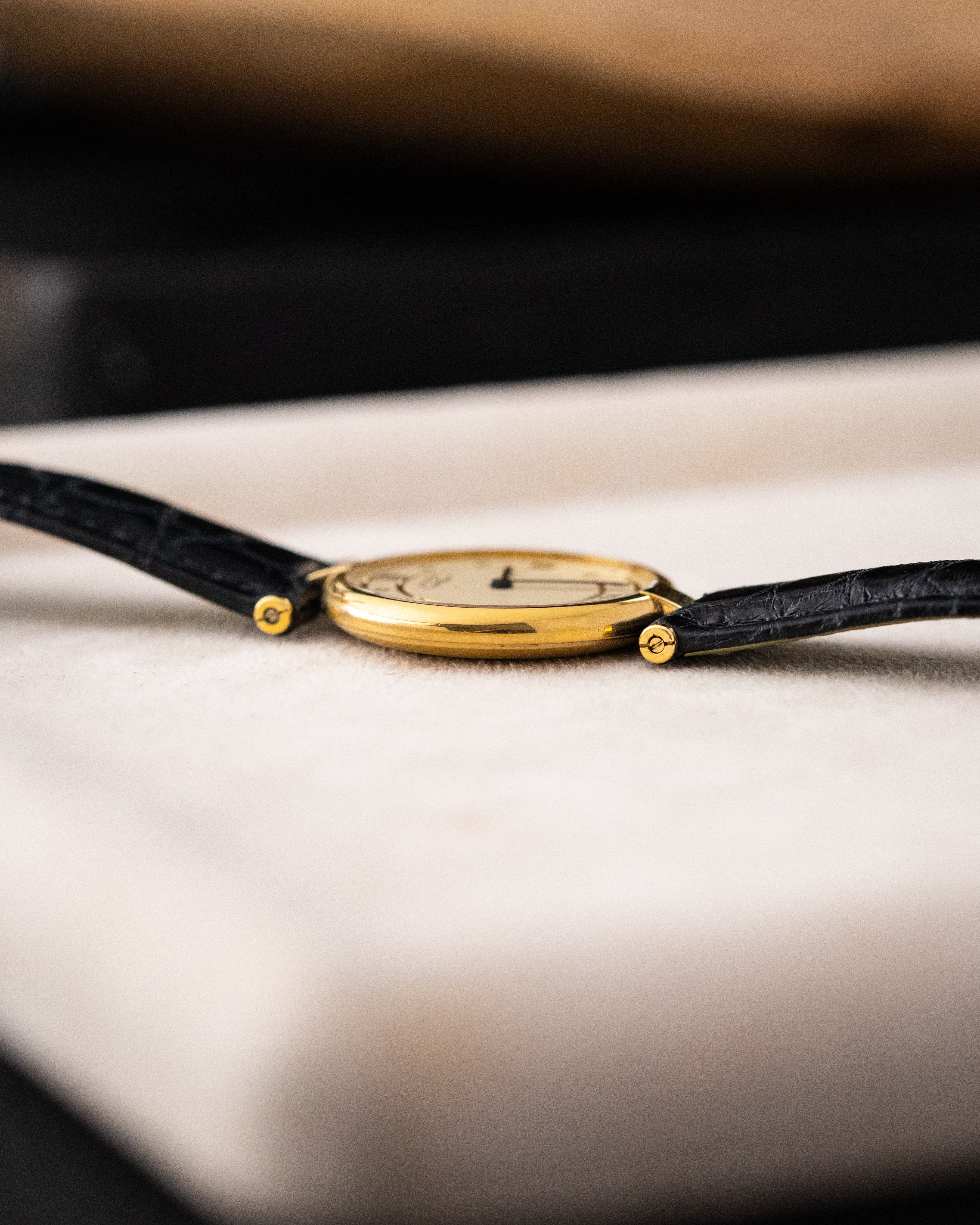 Vintage Must de Cartier Vendôme, Ref. 590003, Vermeil Case, Roman Dial, Quartz from 1990's - DuMarko