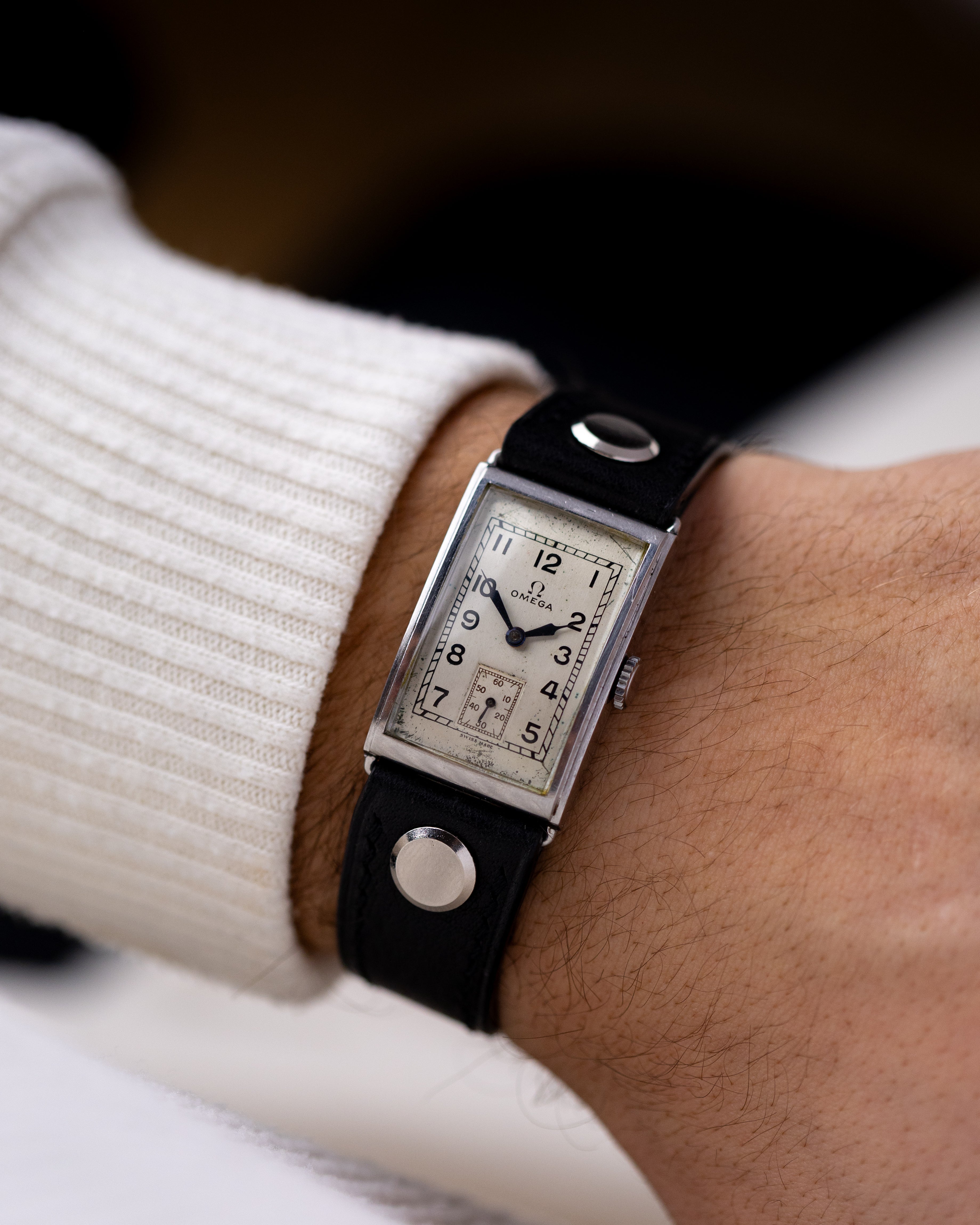 Vintage Omega Art Deco Tank, Mechanical Cal. T17, Sub - Seconds from 1930 - DuMarko