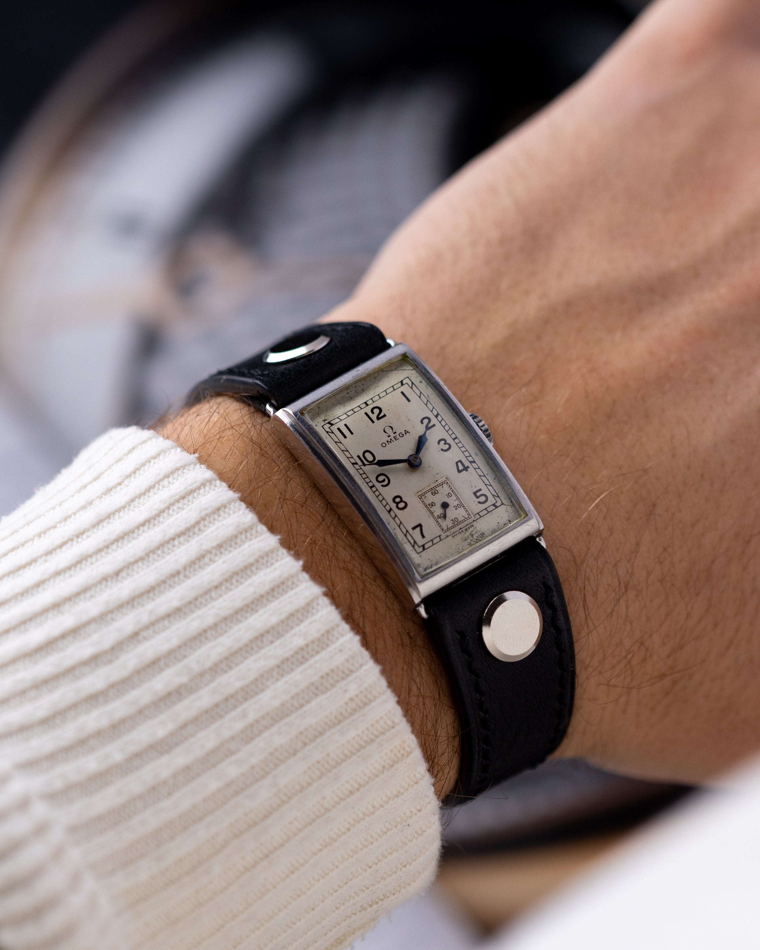 Vintage Omega Art Deco Tank, Mechanical Cal. T17, Sub - Seconds from 1930 - DuMarko