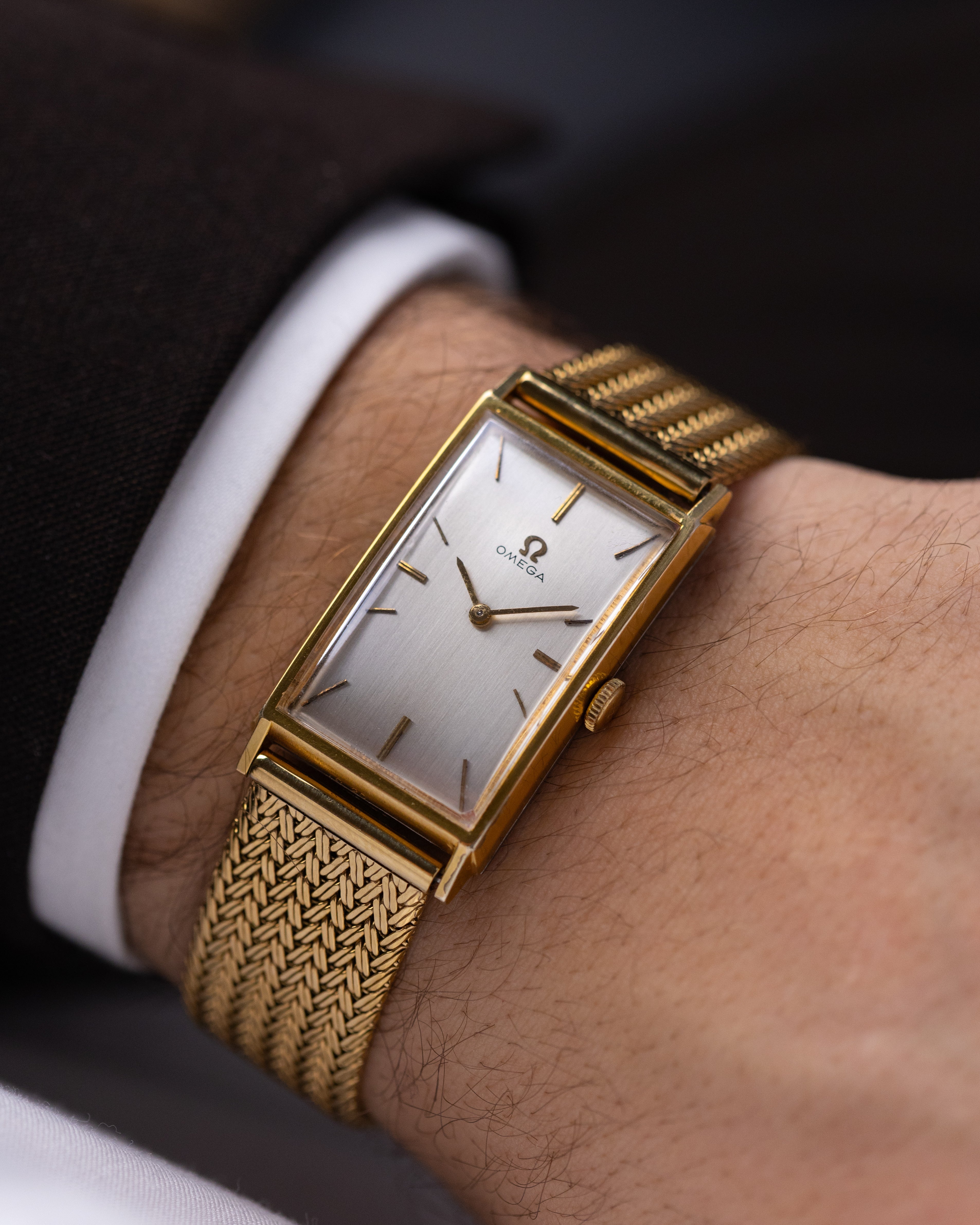 Vintage Omega Art Deco Tank Ref. 111.016, Curved Gold - Filled Case, Cal. 620 from 1965 - DuMarko