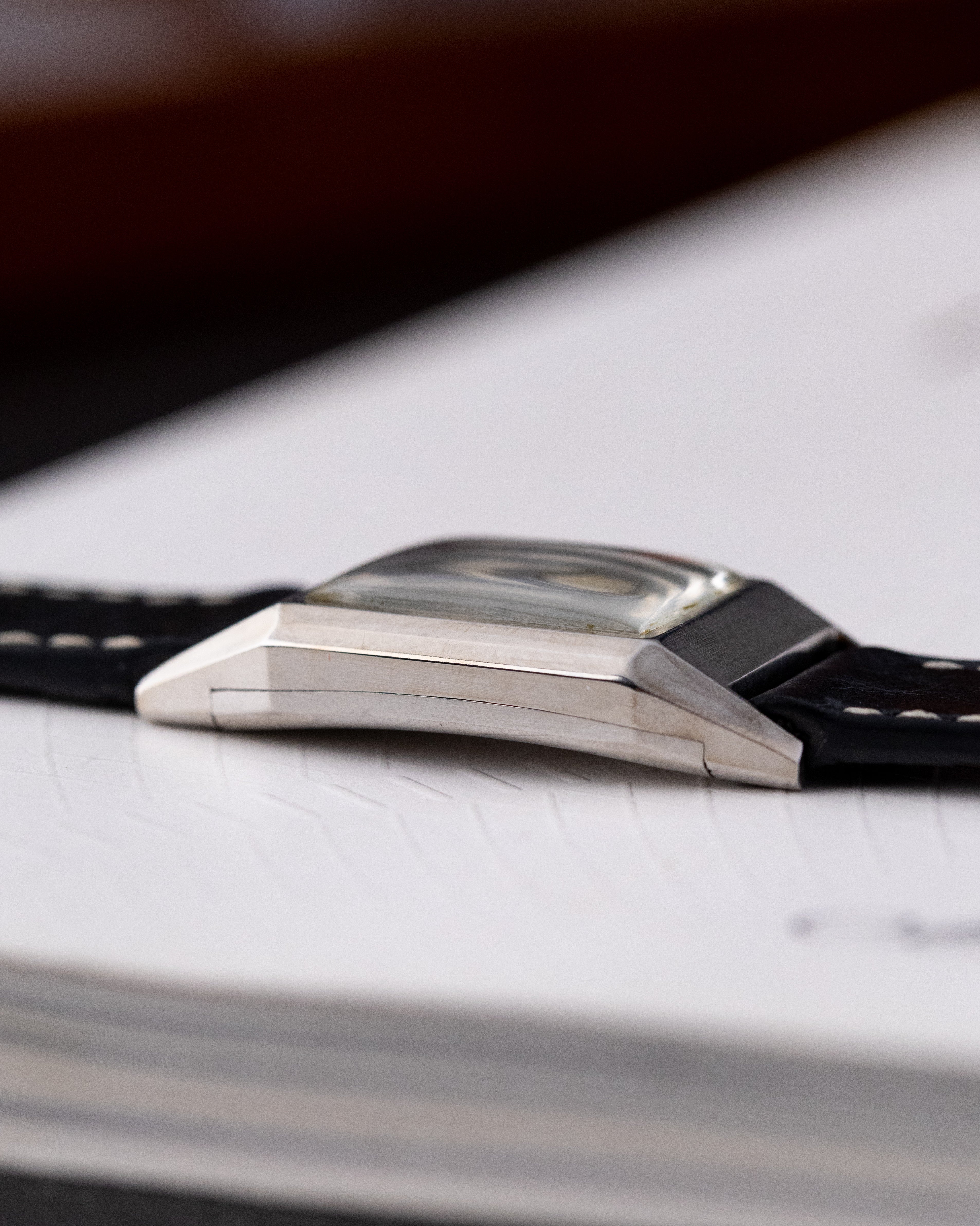 Vintage Omega Art Deco Tank, Swiss Watch, Mechanical Cal. T17 from 1935 - DuMarko