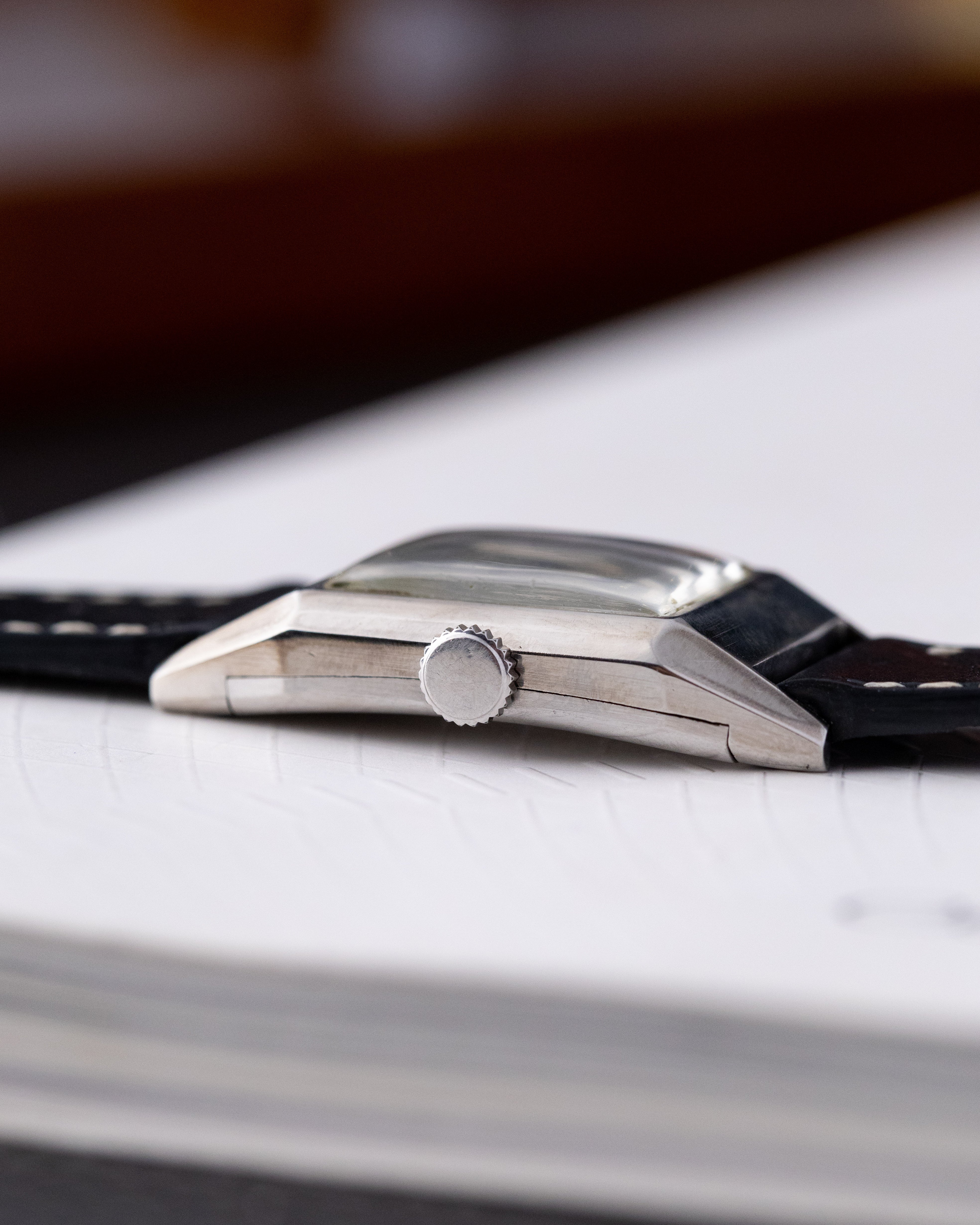 Vintage Omega Art Deco Tank, Swiss Watch, Mechanical Cal. T17 from 1935 - DuMarko