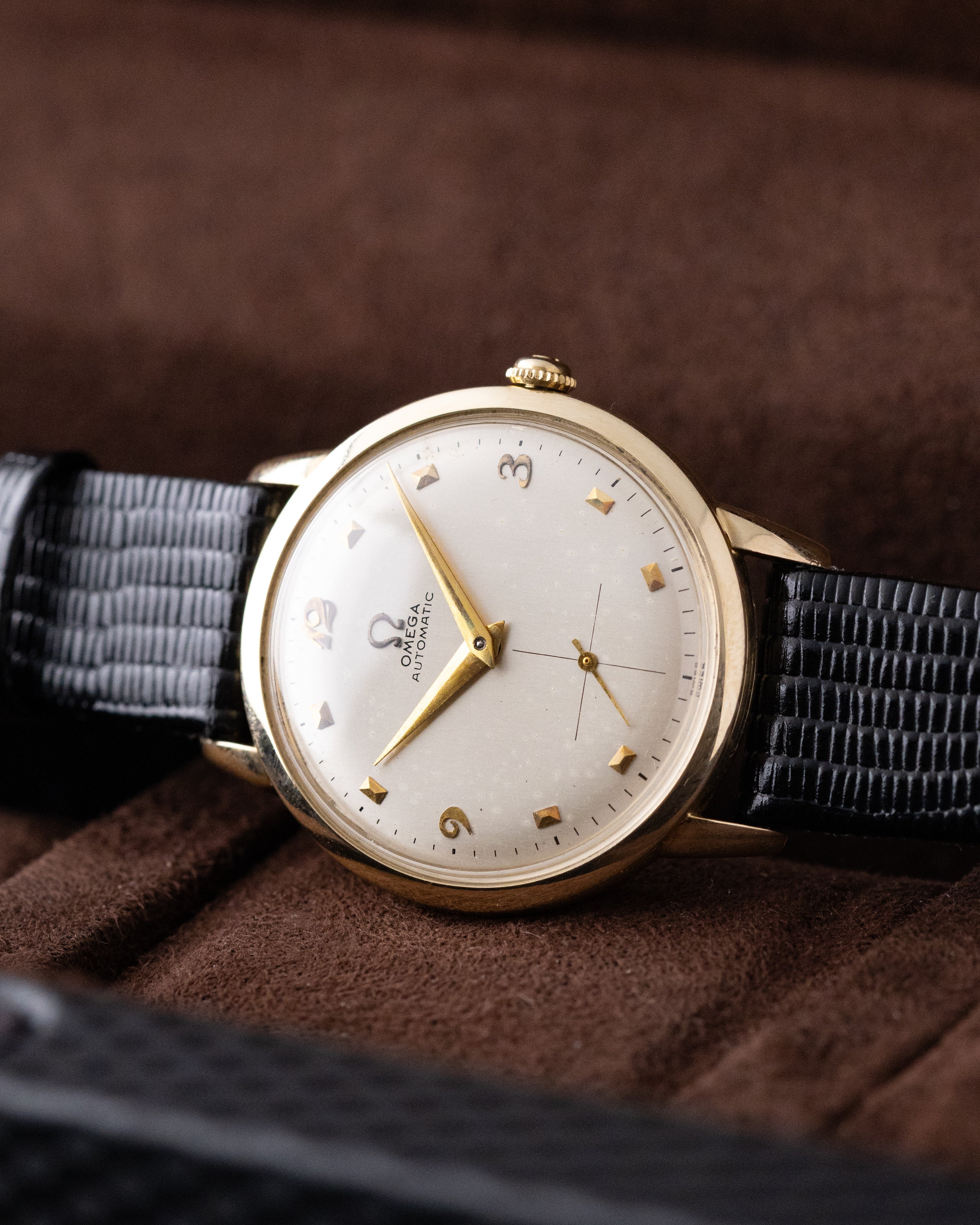 Vintage Omega Automatic Bumper Cal. 342, 14K Gold - Filled Dress Watch from 1947 - DuMarko