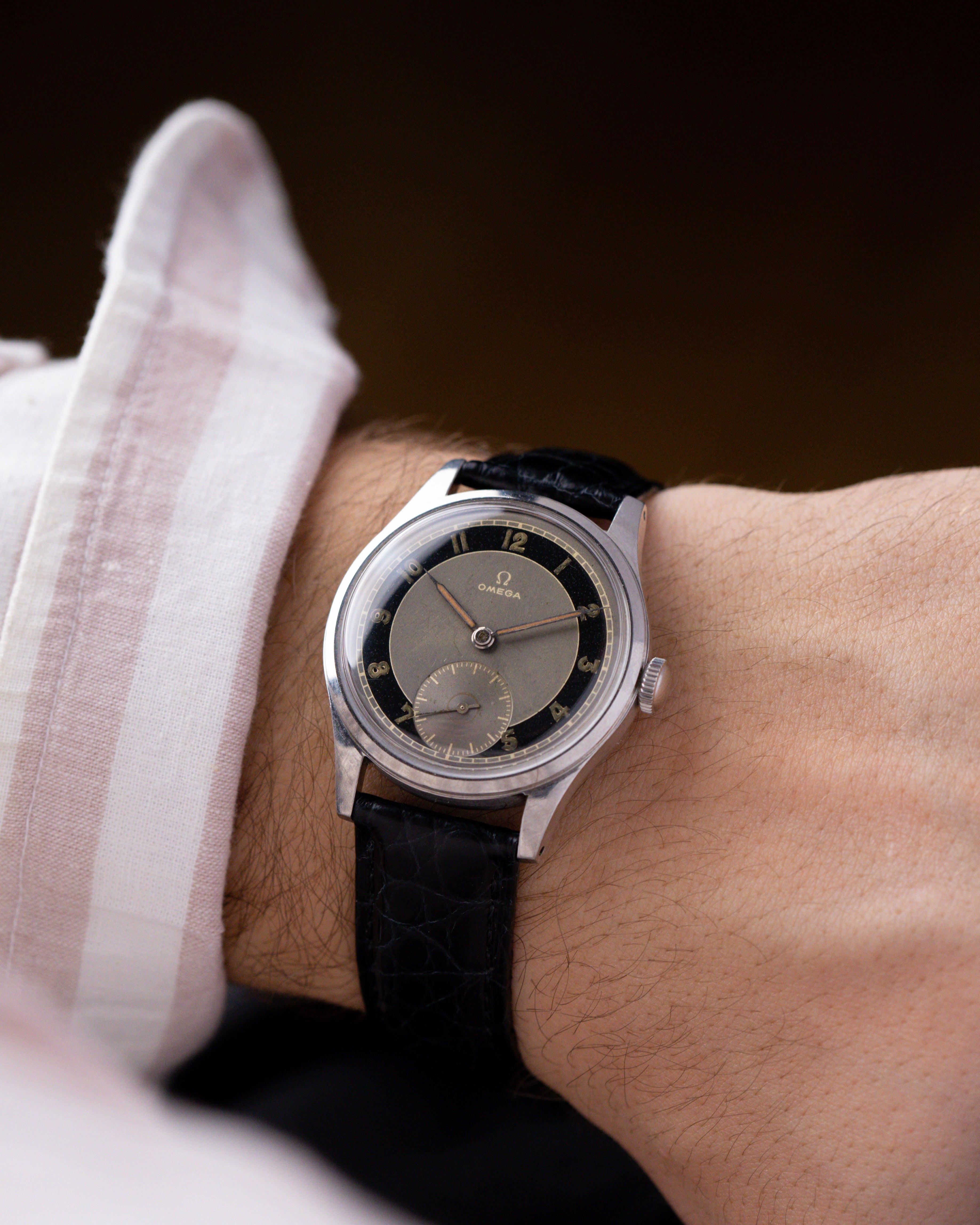 Vintage Omega Bullseye Swiss watch, Ref. 2383 - 6, Cal. 30T2 Original Radium Dial from 1947 - DuMarko