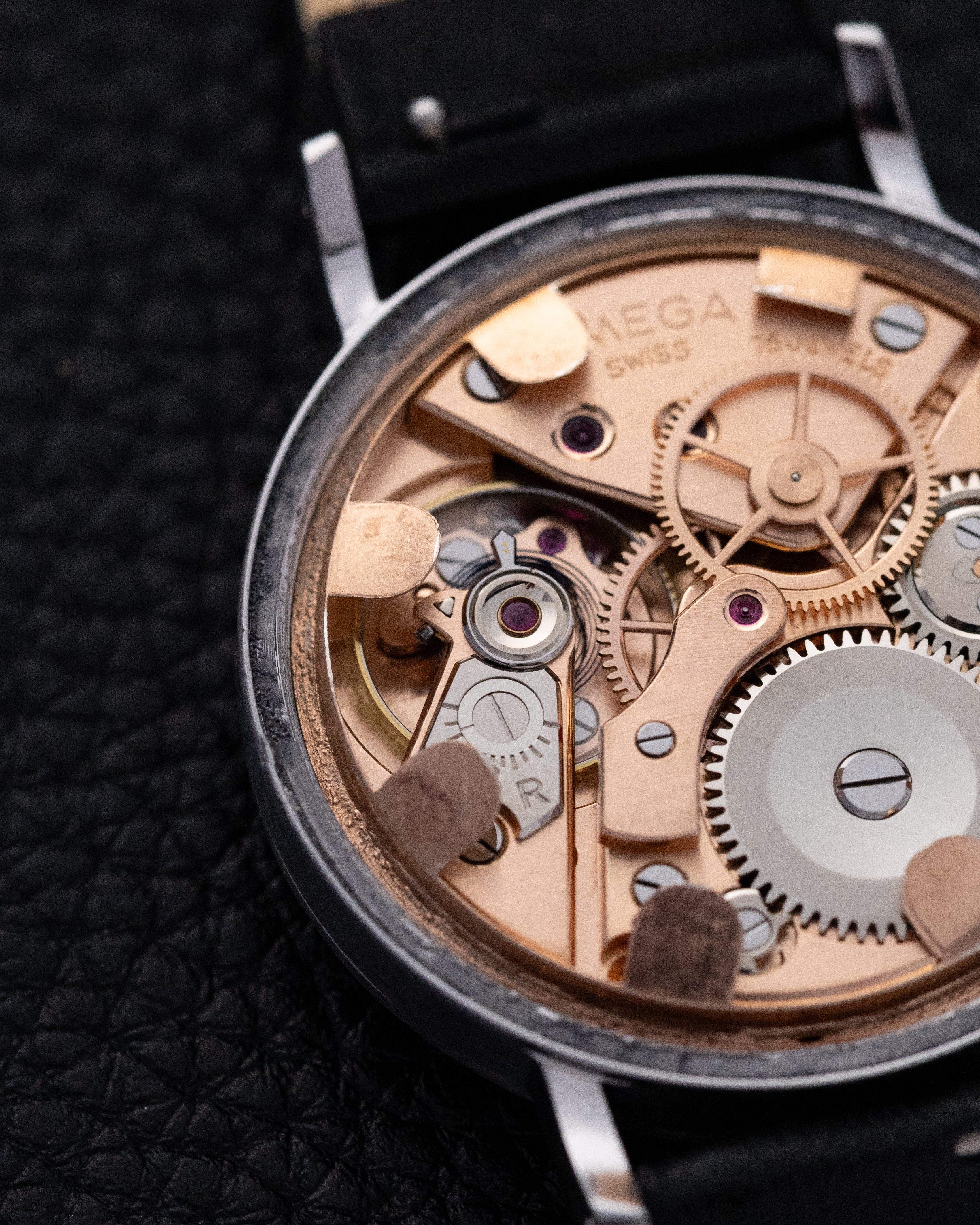 Vintage Omega Chronometer,Rare Ref. 2410 - 1, Radium Dial, Cal. 30T2 RG from 1944 - DuMarko