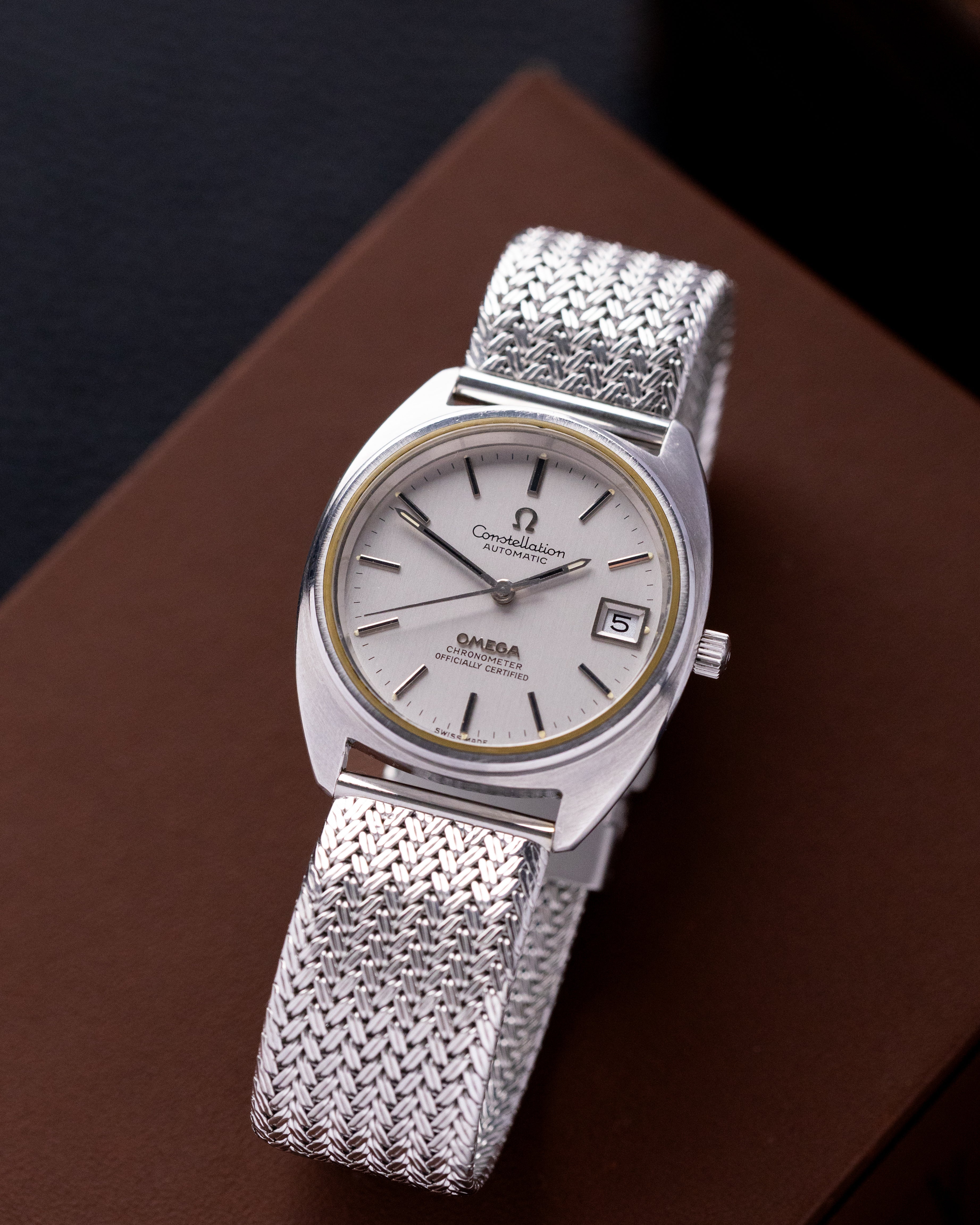 Vintage Omega Constellation Automatic Chronometer, C - shaped brushed case, Cal. 1011 from 1970's - DuMarko