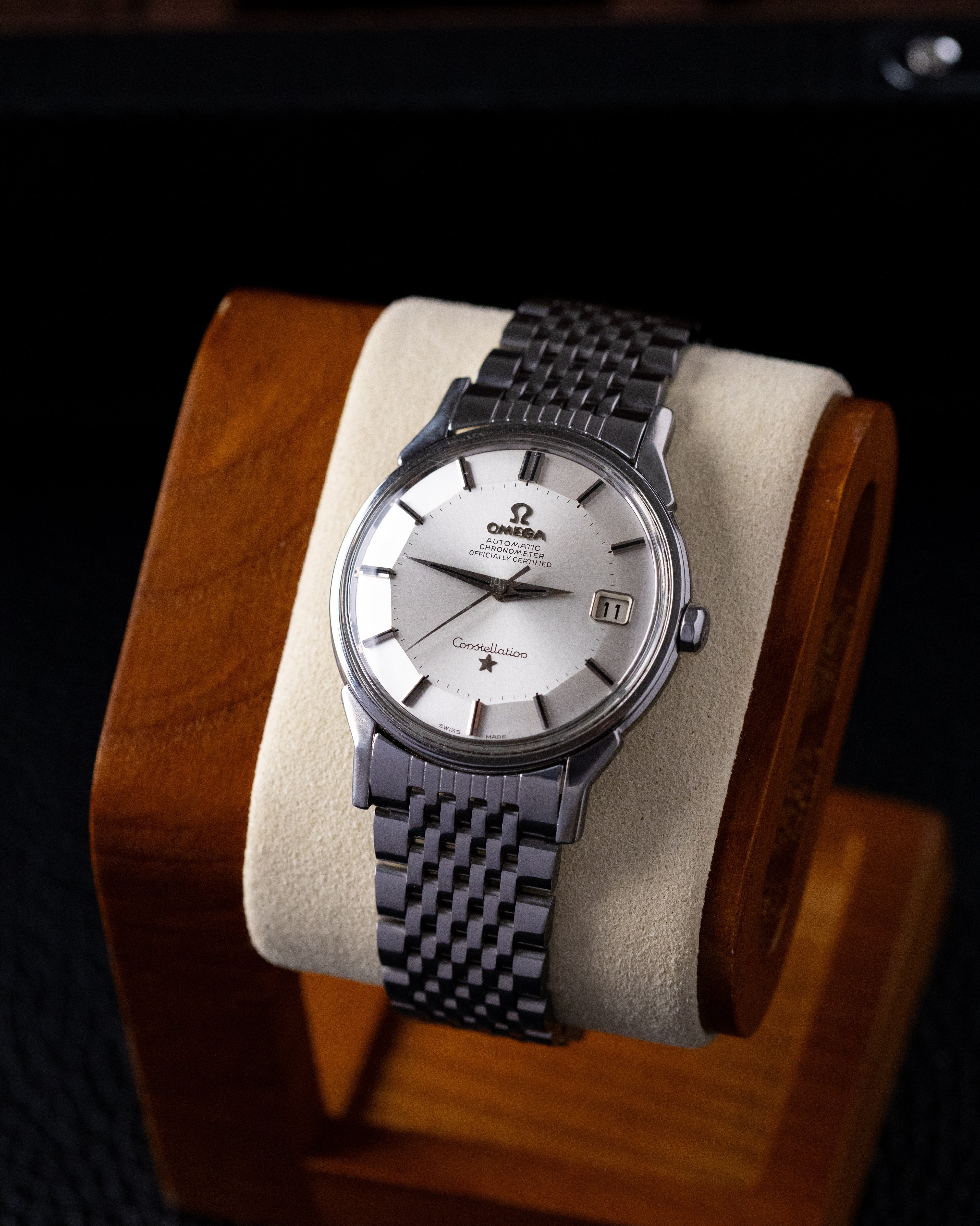 Vintage Omega Constellation Automatic Chronometer, Dog legs lugs, Pie Pan Dial from 1966 - DuMarko