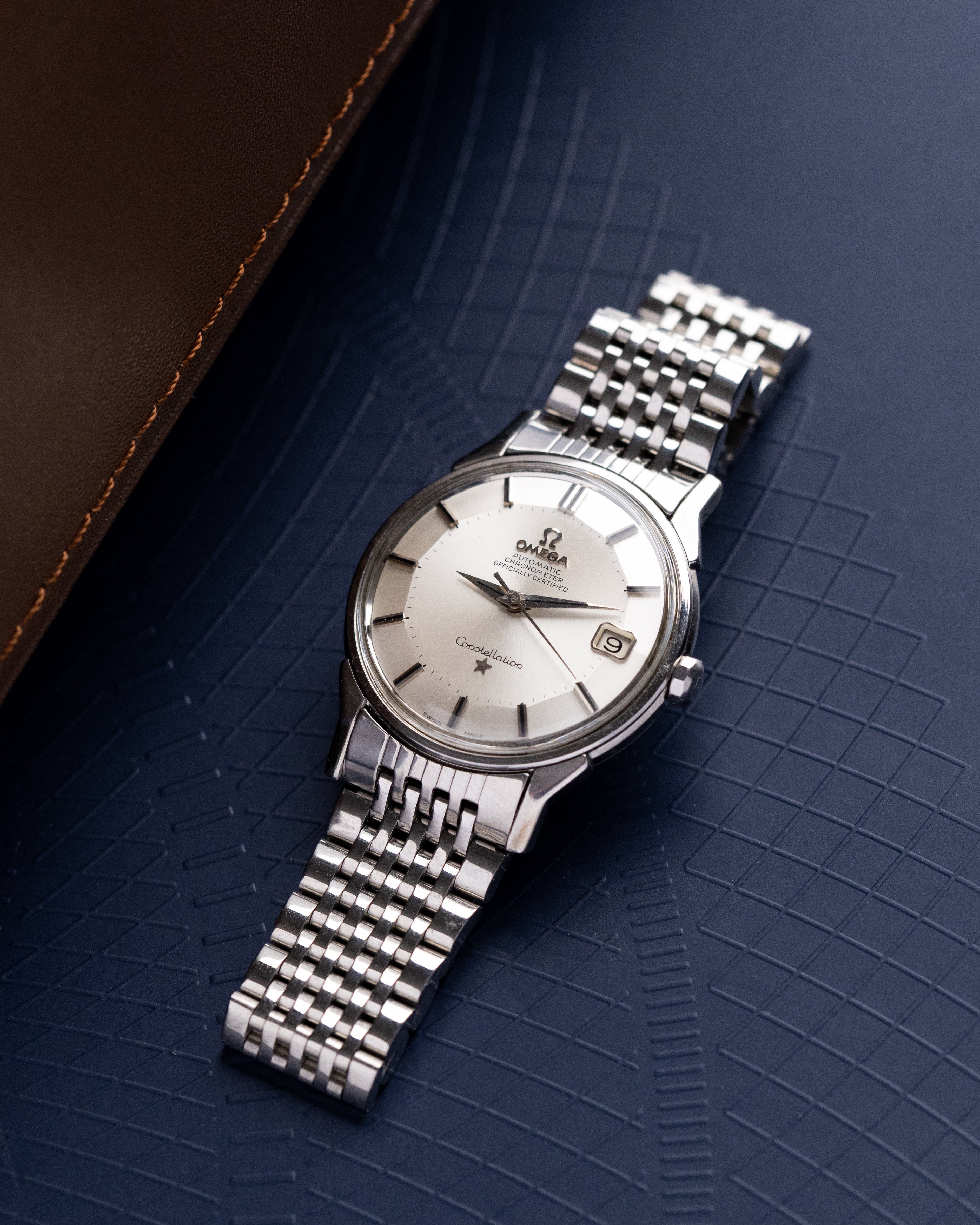 Vintage Omega Constellation Automatic Chronometer, Dog legs lugs, Pie Pan Dial from 1966 - DuMarko