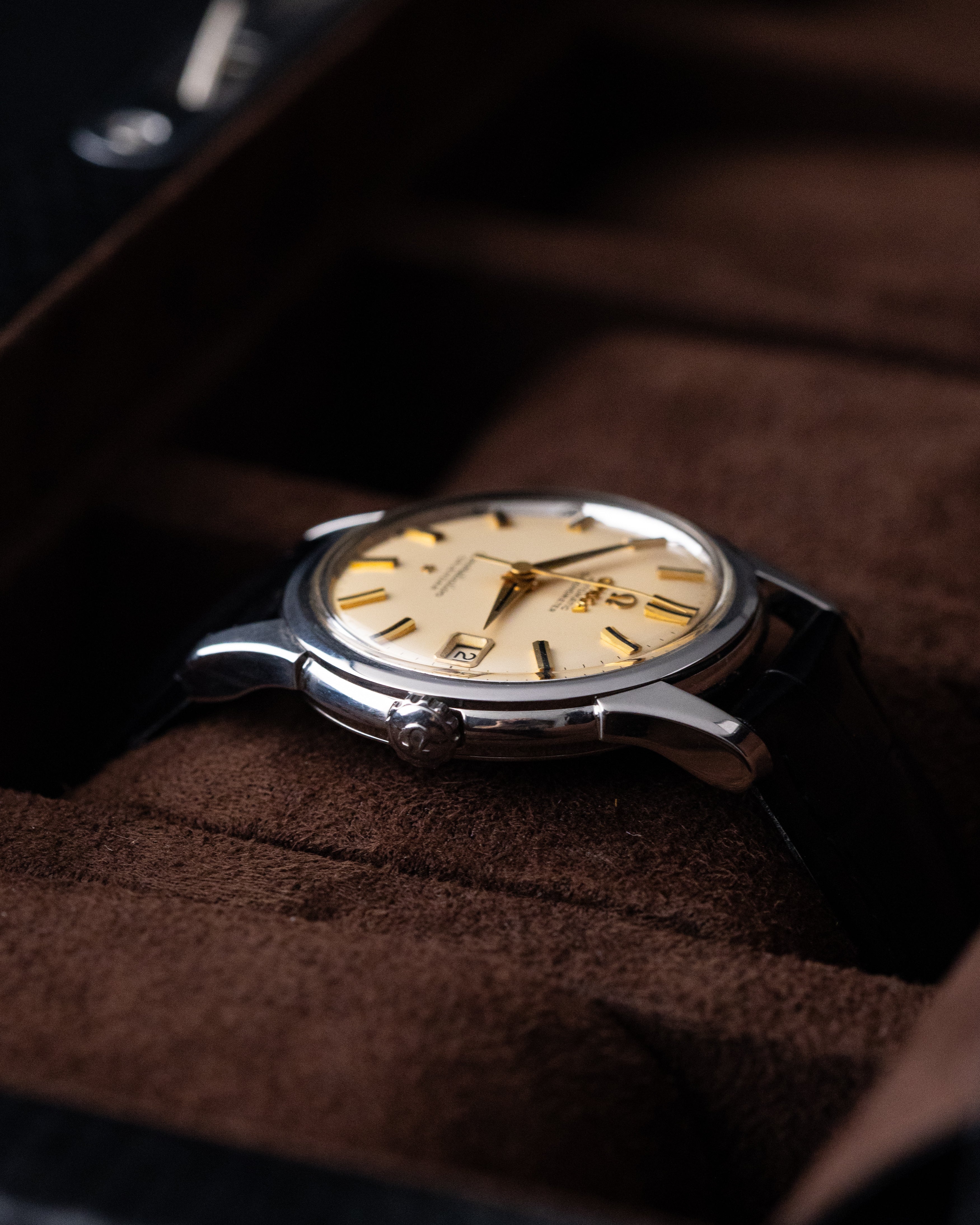 Vintage Omega Constellation Calendar, Ref. 14393 - 2 SC, Cal. 561 from 1960 - DuMarko