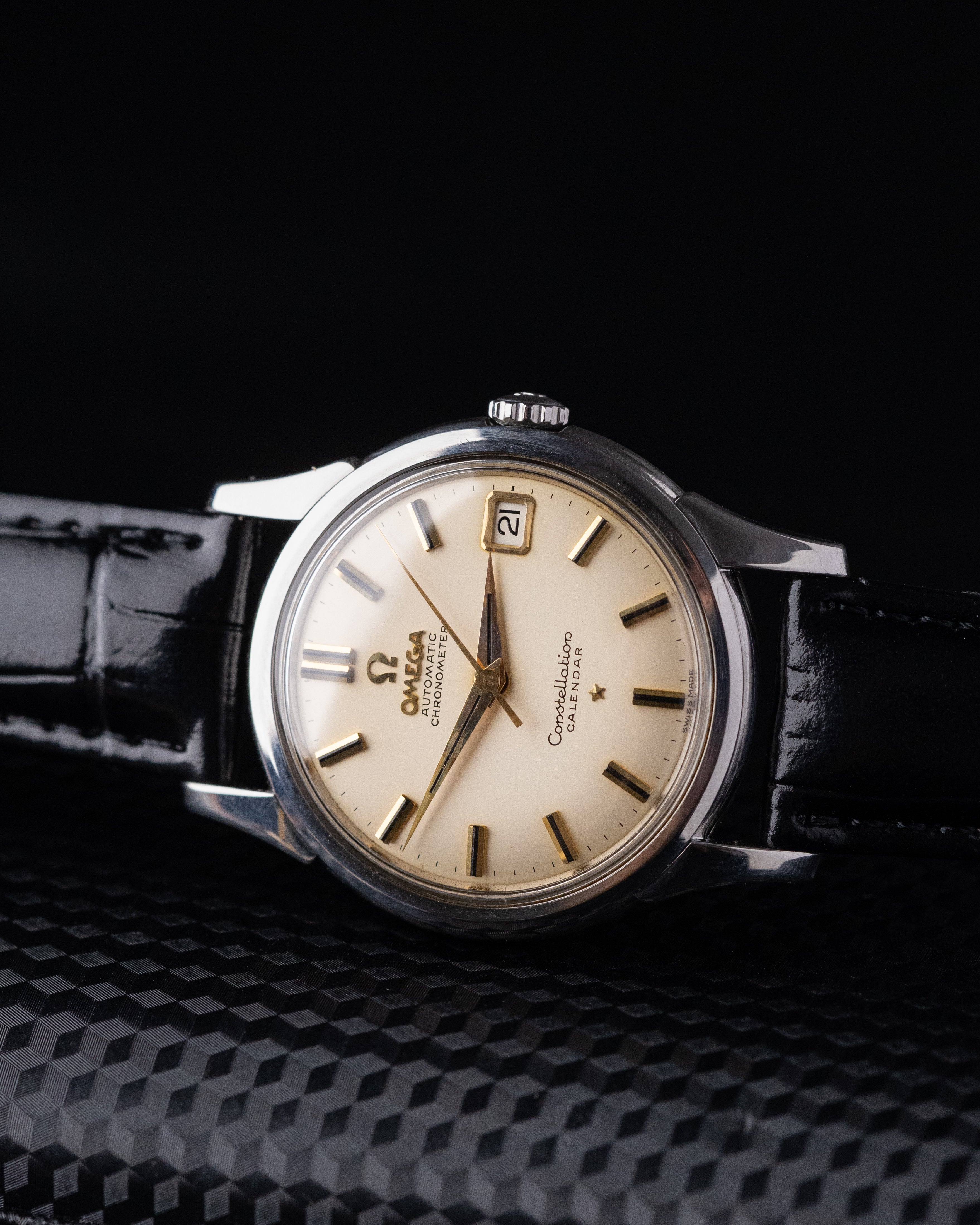 Vintage Omega Constellation Calendar, Ref. 14393 - 2 SC, Cal. 561 from 1960 - DuMarko