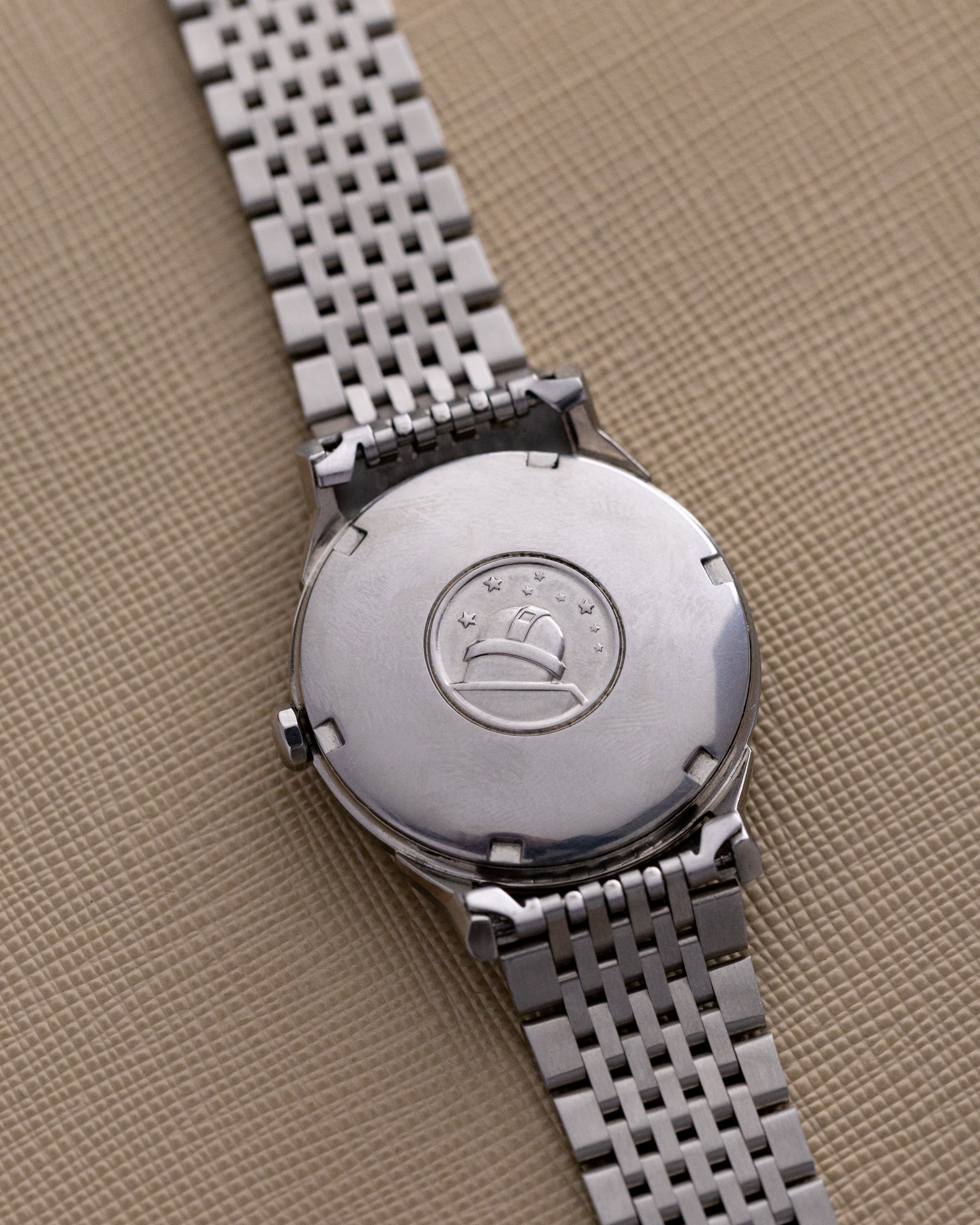 Vintage Omega Constellation Pie Pan, Automatic Chronometer, Dog legs lugs, Cal. 561 from 1966 - DuMarko