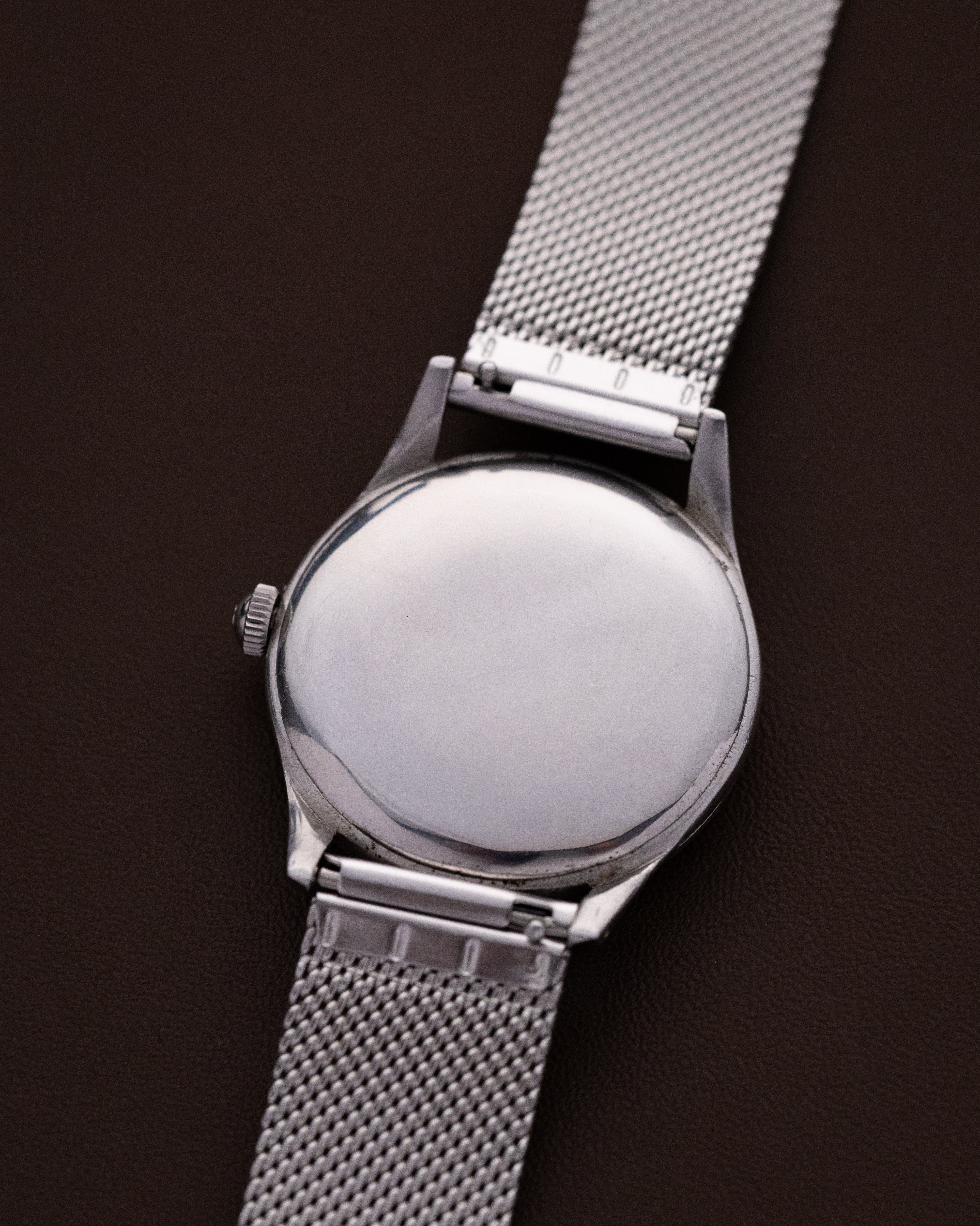 Vintage Omega Cosmic, Moonphase Triple Calendar, Ref. 2471/1, Original Radium dial from 1944 - DuMarko