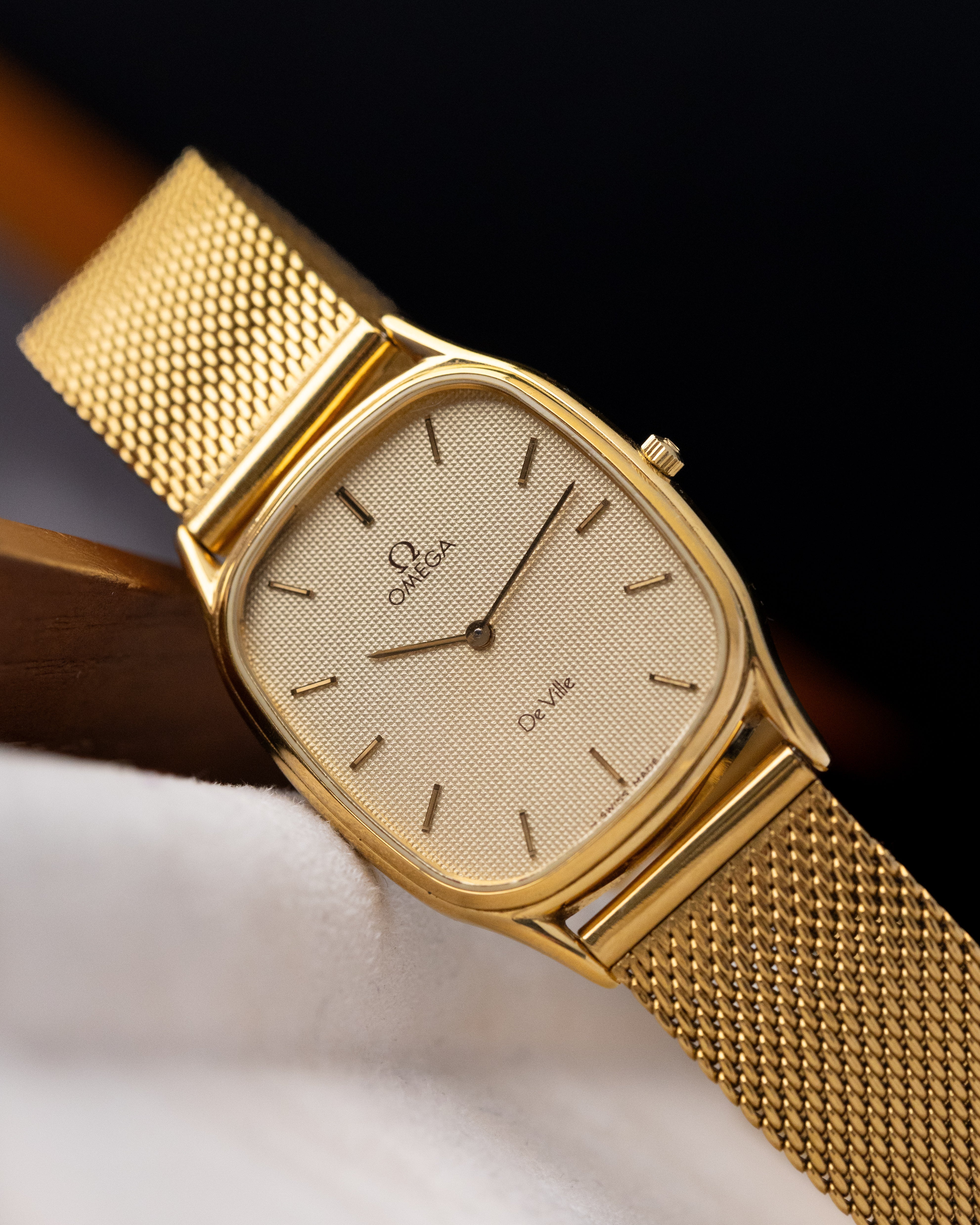 Vintage Omega De Ville, Art Deco Tank, Quartz Cal. 1377, Swiss Made - DuMarko