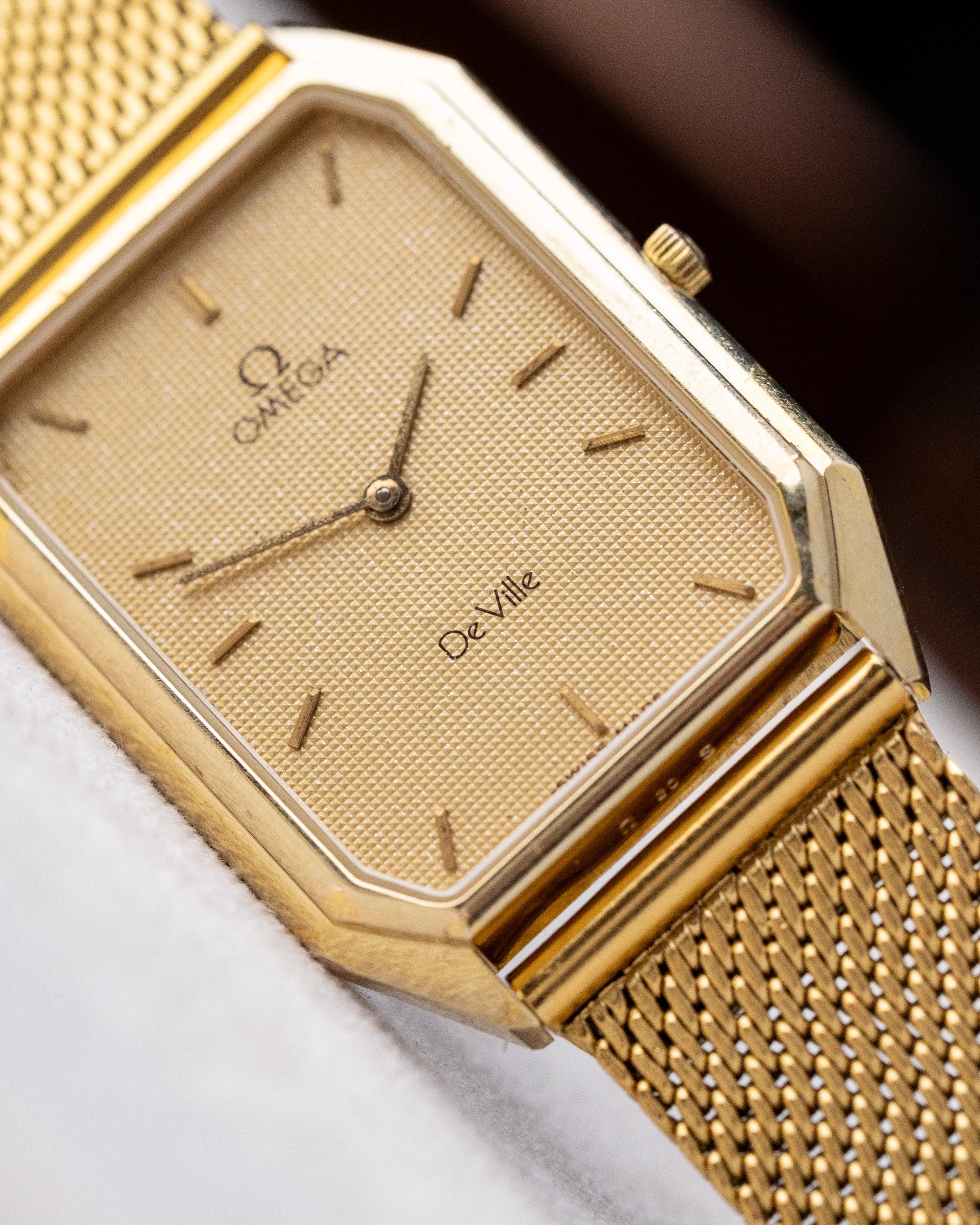 Vintage Omega De Ville, Art Deco Tank, Quartz Cal. 1377, Swiss Made - DuMarko