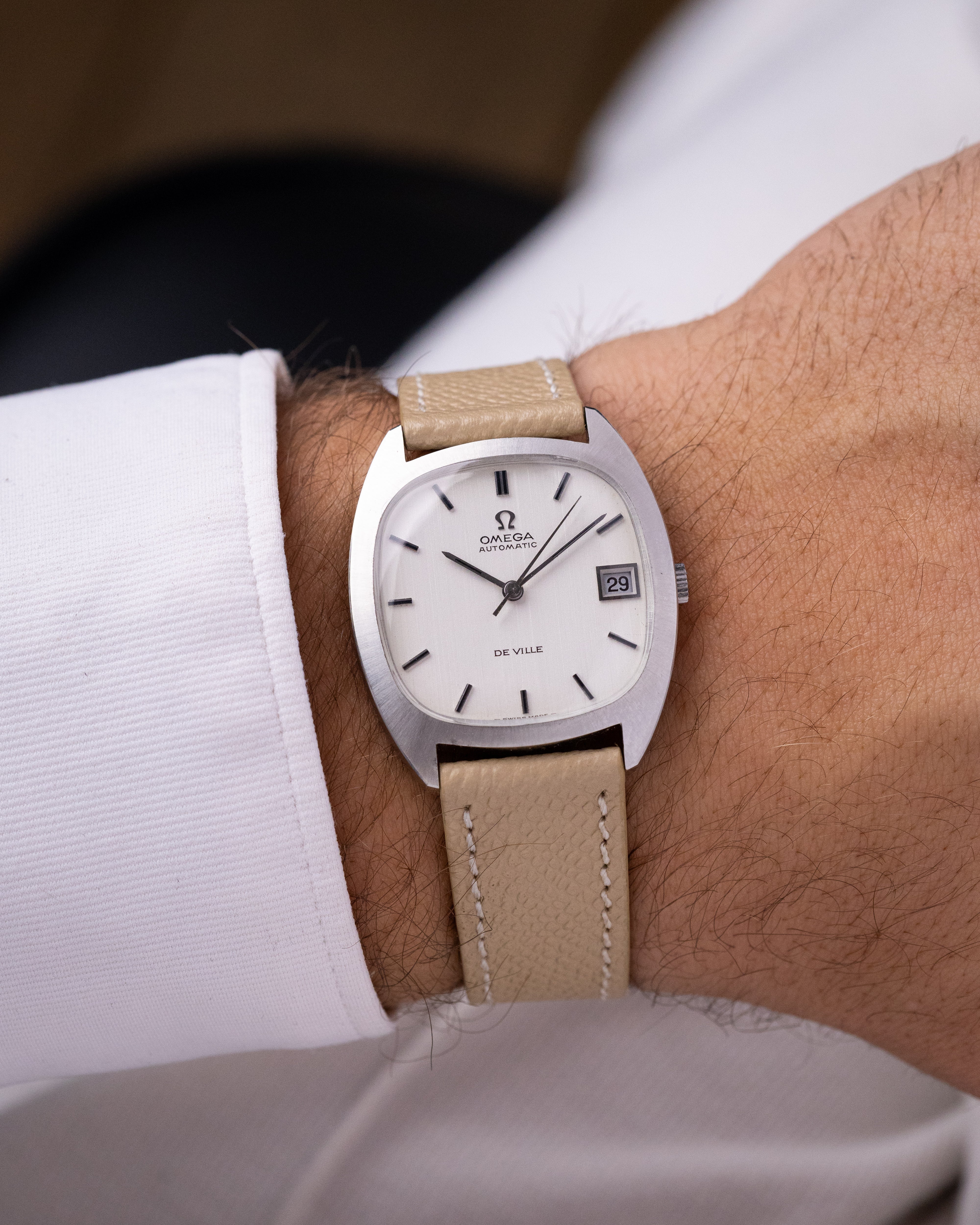 Vintage Omega De Ville Automatic, Cushion Brushed Case, Ref. 162.045 from 1970 - DuMarko