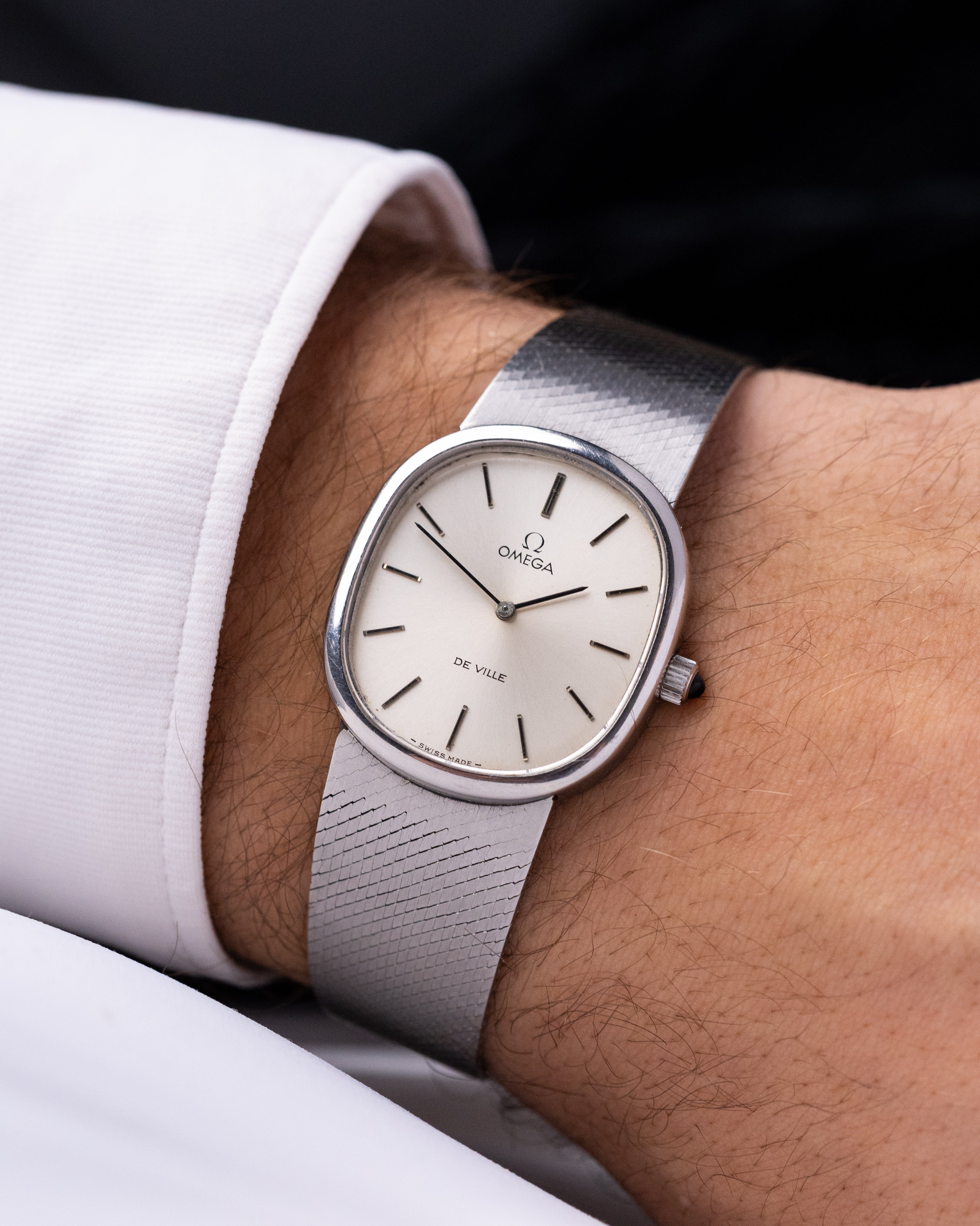 Vintage Omega De Ville, Ellipse case, Ref. 111.0141, Mechanical Cal. 625 from 1975 - DuMarko