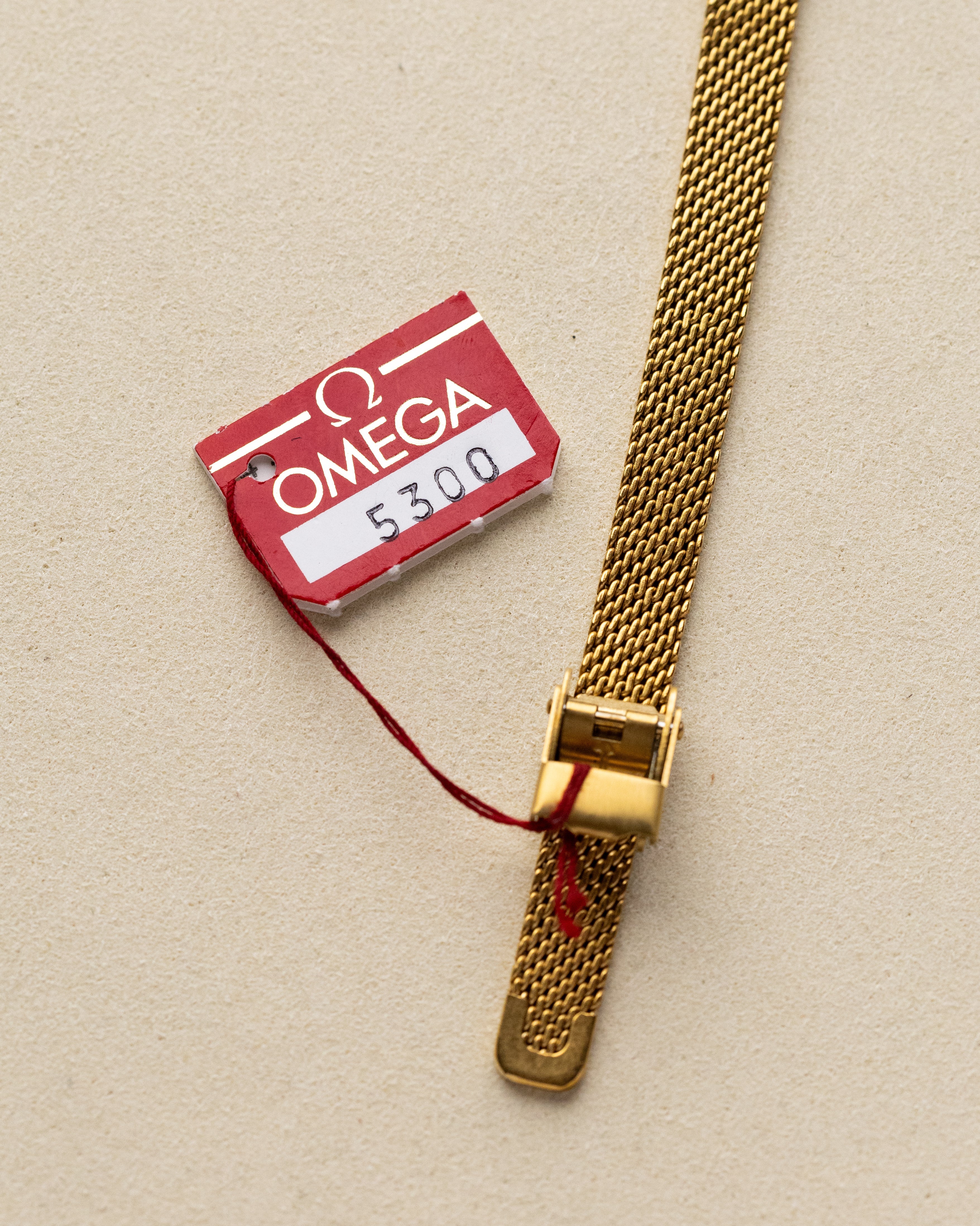 Vintage Omega De Ville Ladies Watch, Quartz Cal. 1367, Champagne Dial, Gold - Plated from 1979 - DuMarko