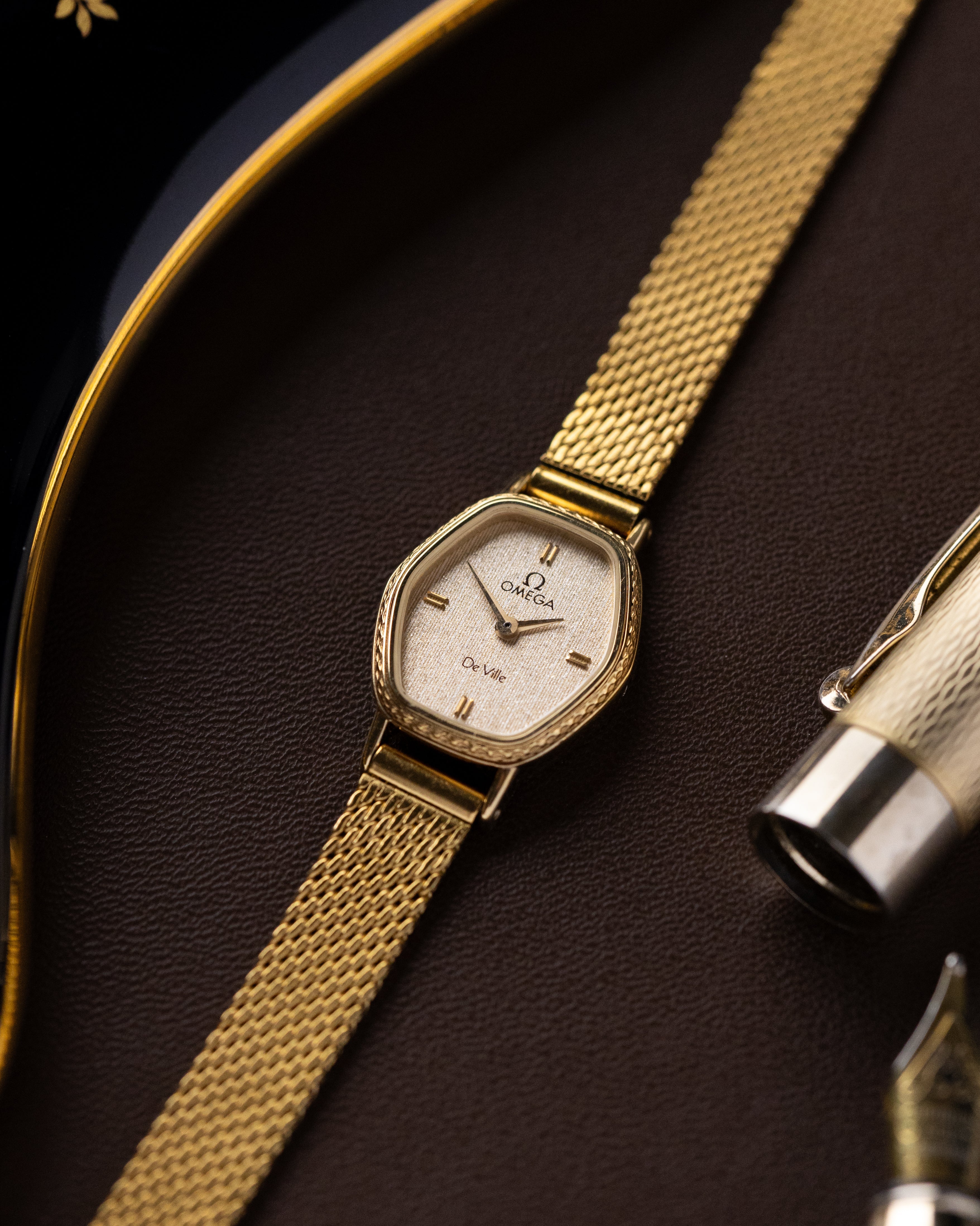 Vintage Omega De Ville Ladies Watch, Quartz Cal. 1367, Champagne Dial, Gold - Plated from 1979 - DuMarko