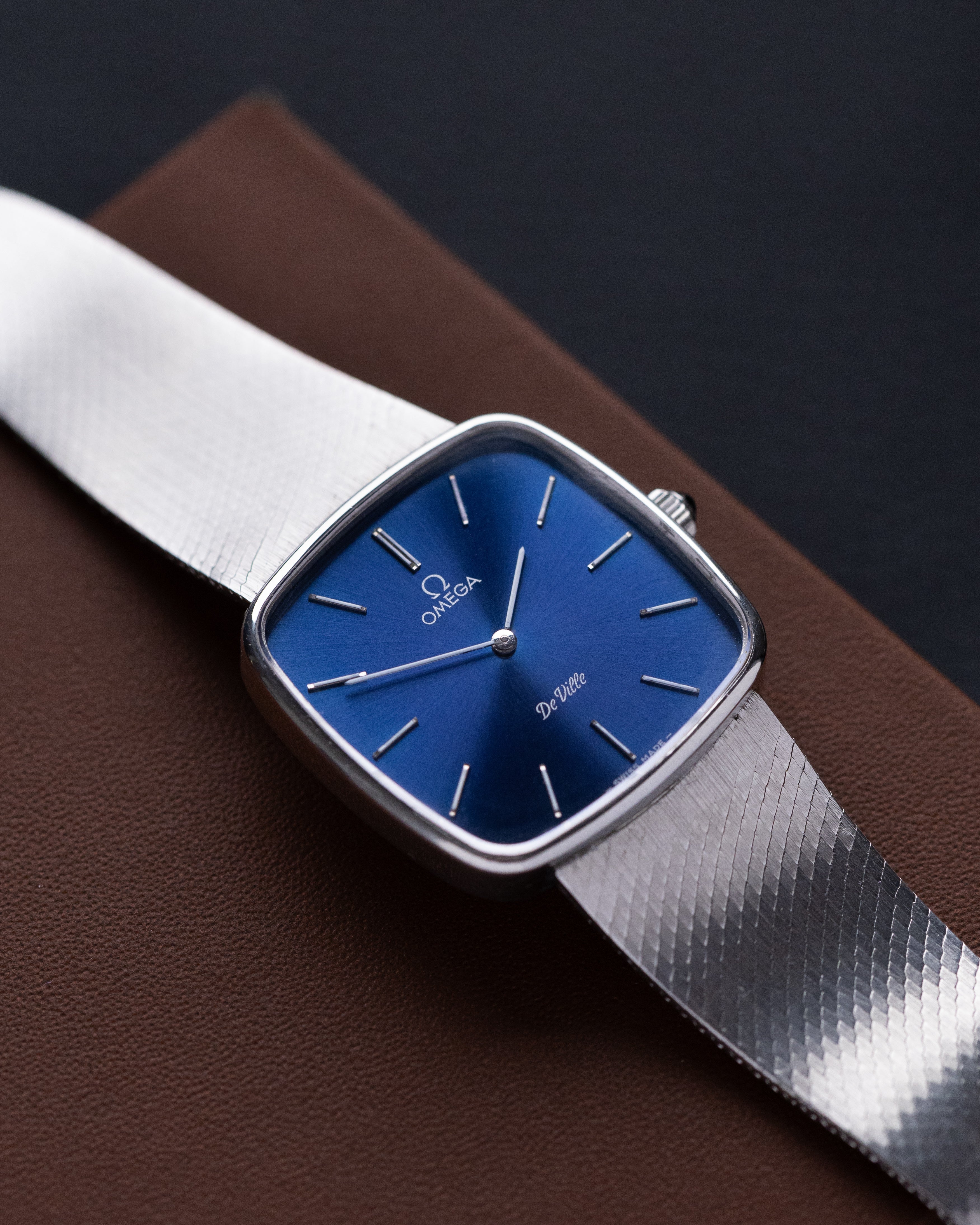 Vintage Omega De Ville Royal Blue Dial Mechanical Watch Cal. 625, Swiss Made - DuMarko