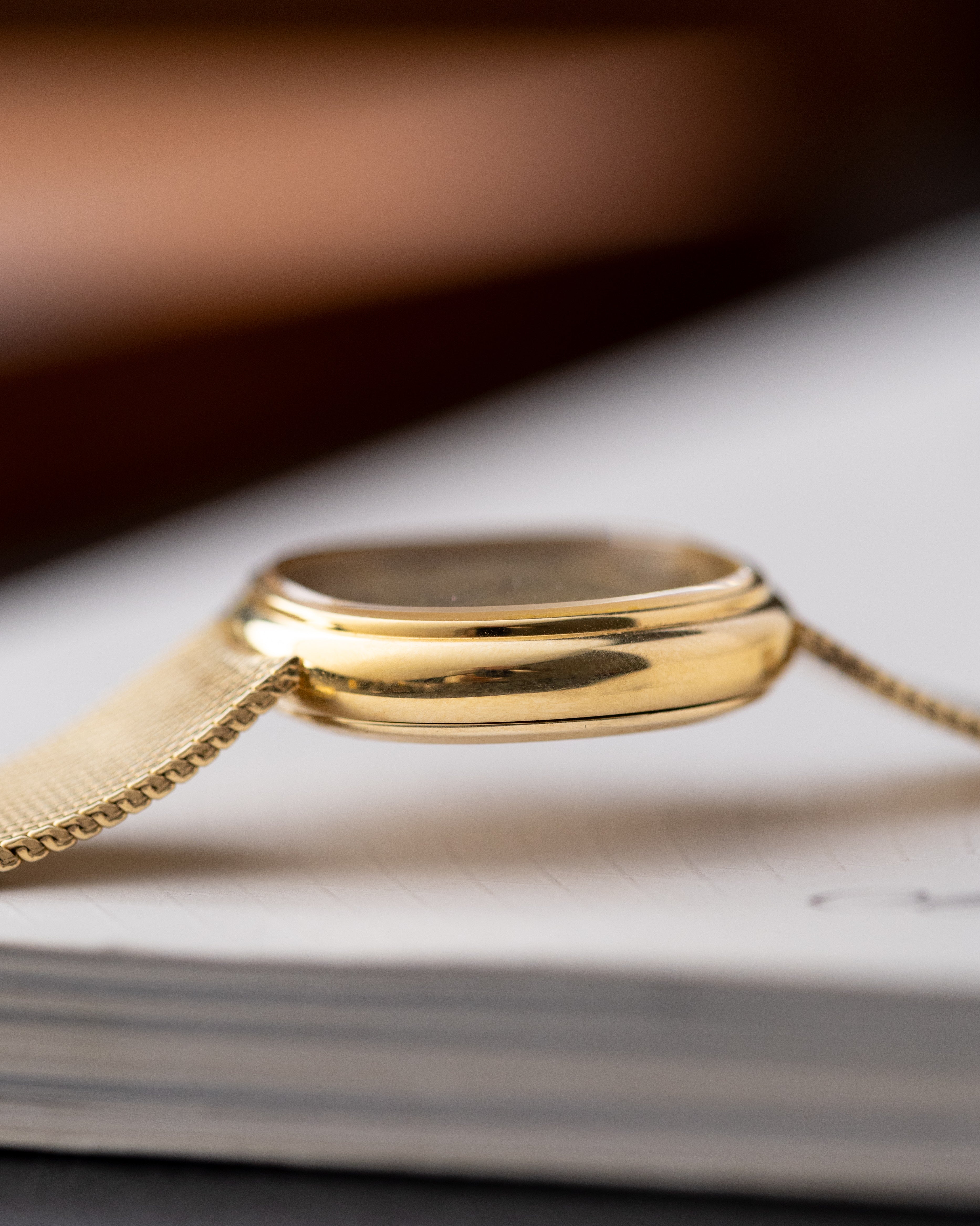 Vintage Omega De Ville Swiss Watch, Quartz Cal. 1330, Champagne Dial from 1978 - DuMarko