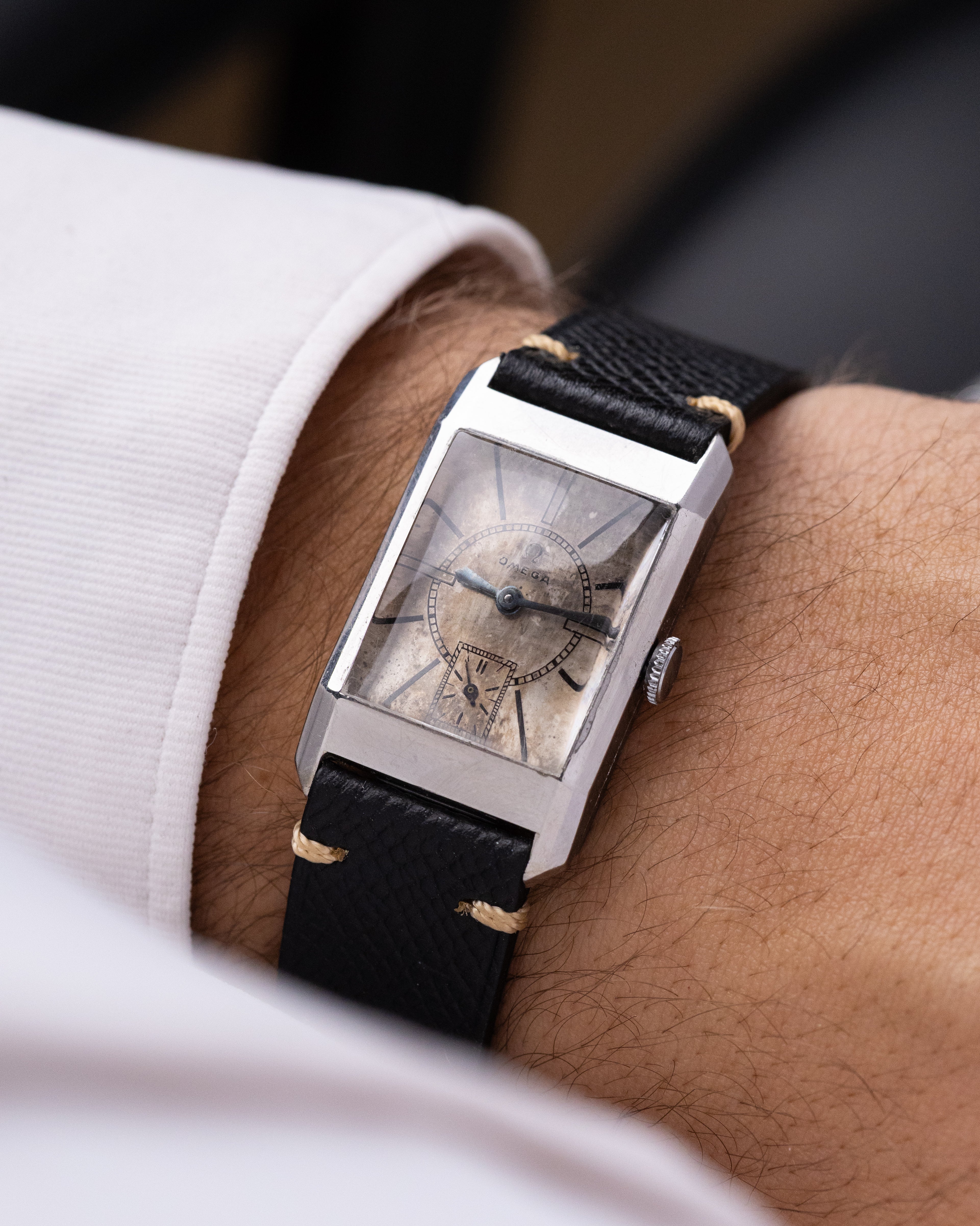 Vintage Omega “Dedalos” Art Deco Tank Watch with Sector Dial, Cal. 20F from 1930 - DuMarko