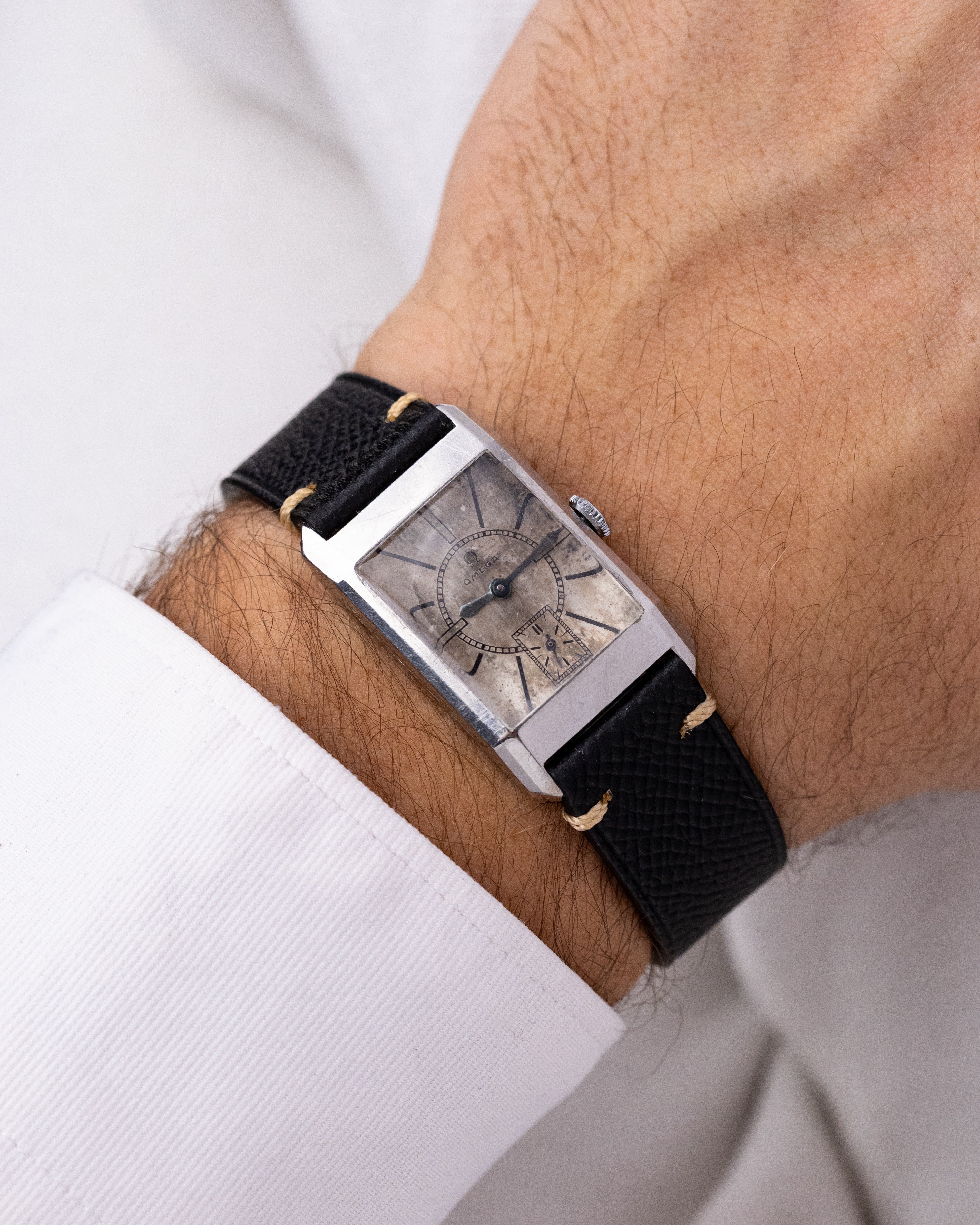 Vintage Omega “Dedalos” Art Deco Tank Watch with Sector Dial, Cal. 20F from 1930 - DuMarko