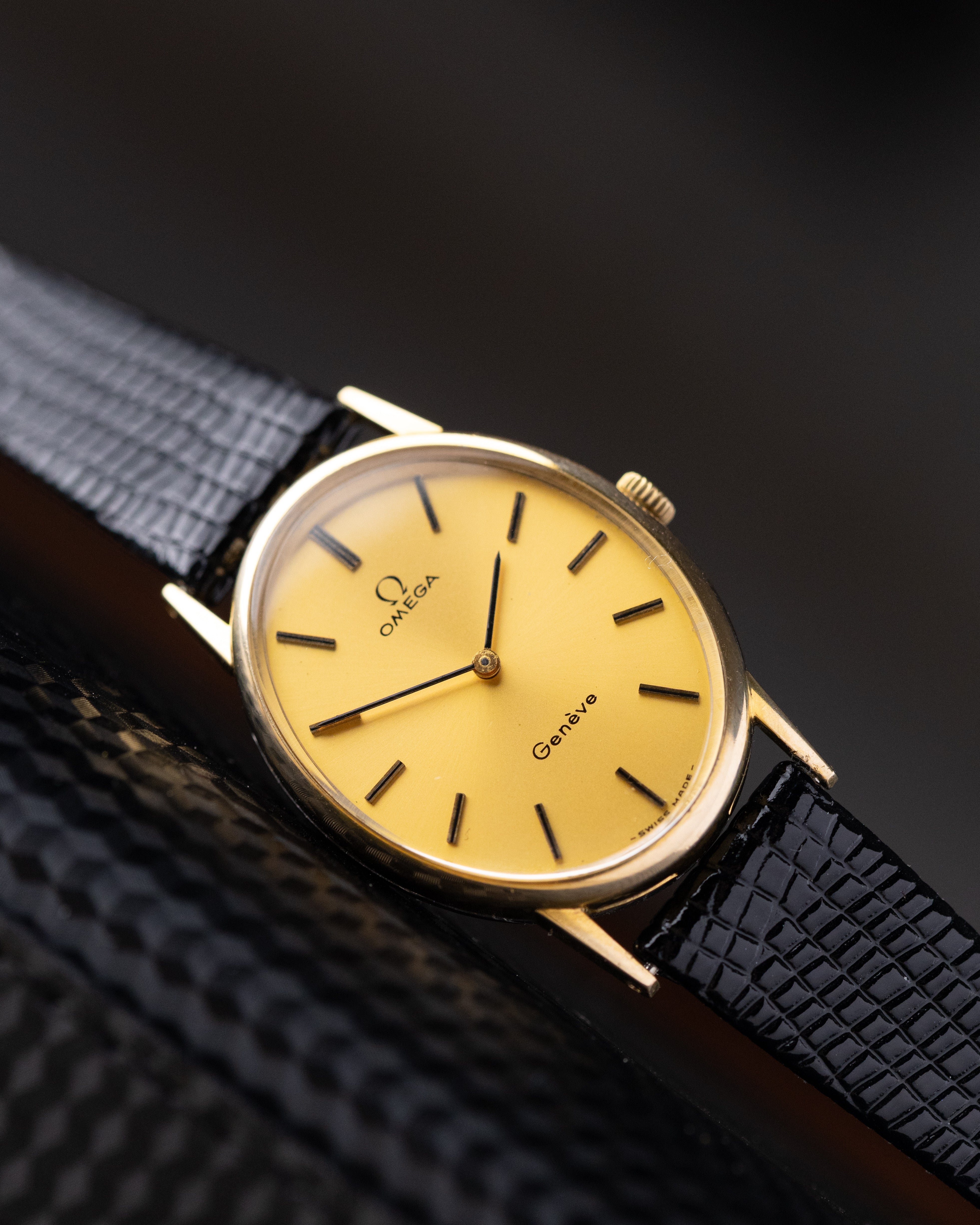 Vintage Omega Genève, Oval Gold - plated Case, Gold tone dial from 1970’s - DuMarko