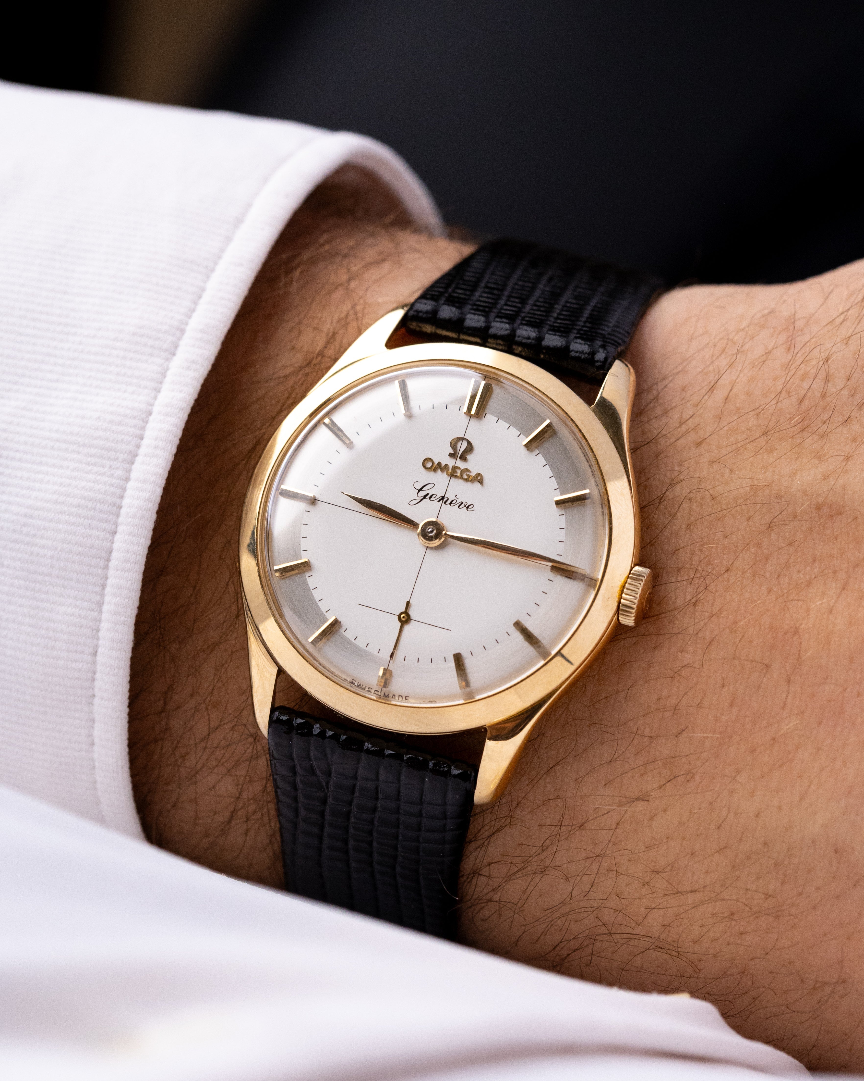 Vintage Omega Genève Two - tone Crosshair Dial, Ref. 2619, 18K Solid Gold Case from 1950 - DuMarko