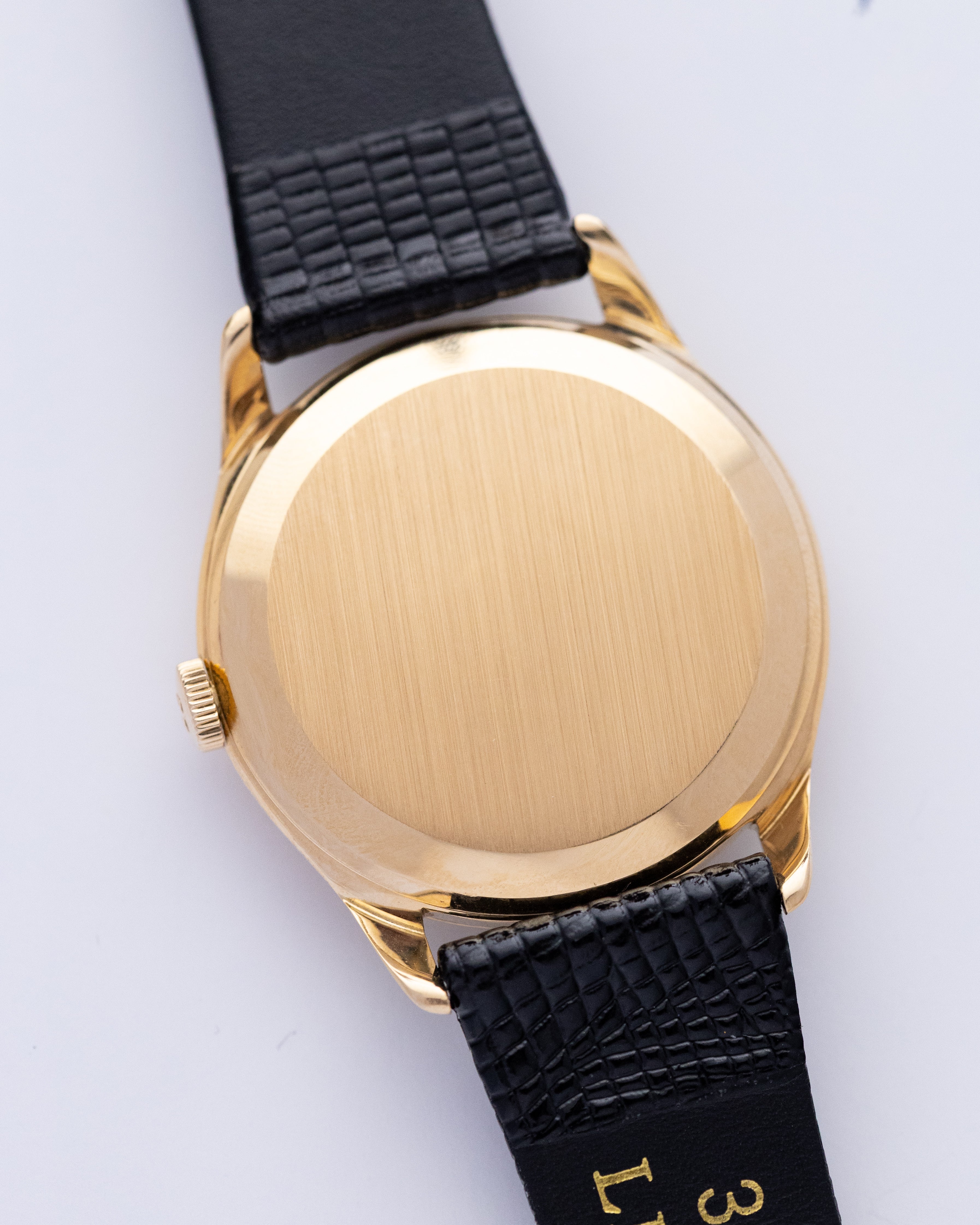 Vintage Omega Genève Two - tone Crosshair Dial, Ref. 2619, 18K Solid Gold Case from 1950 - DuMarko