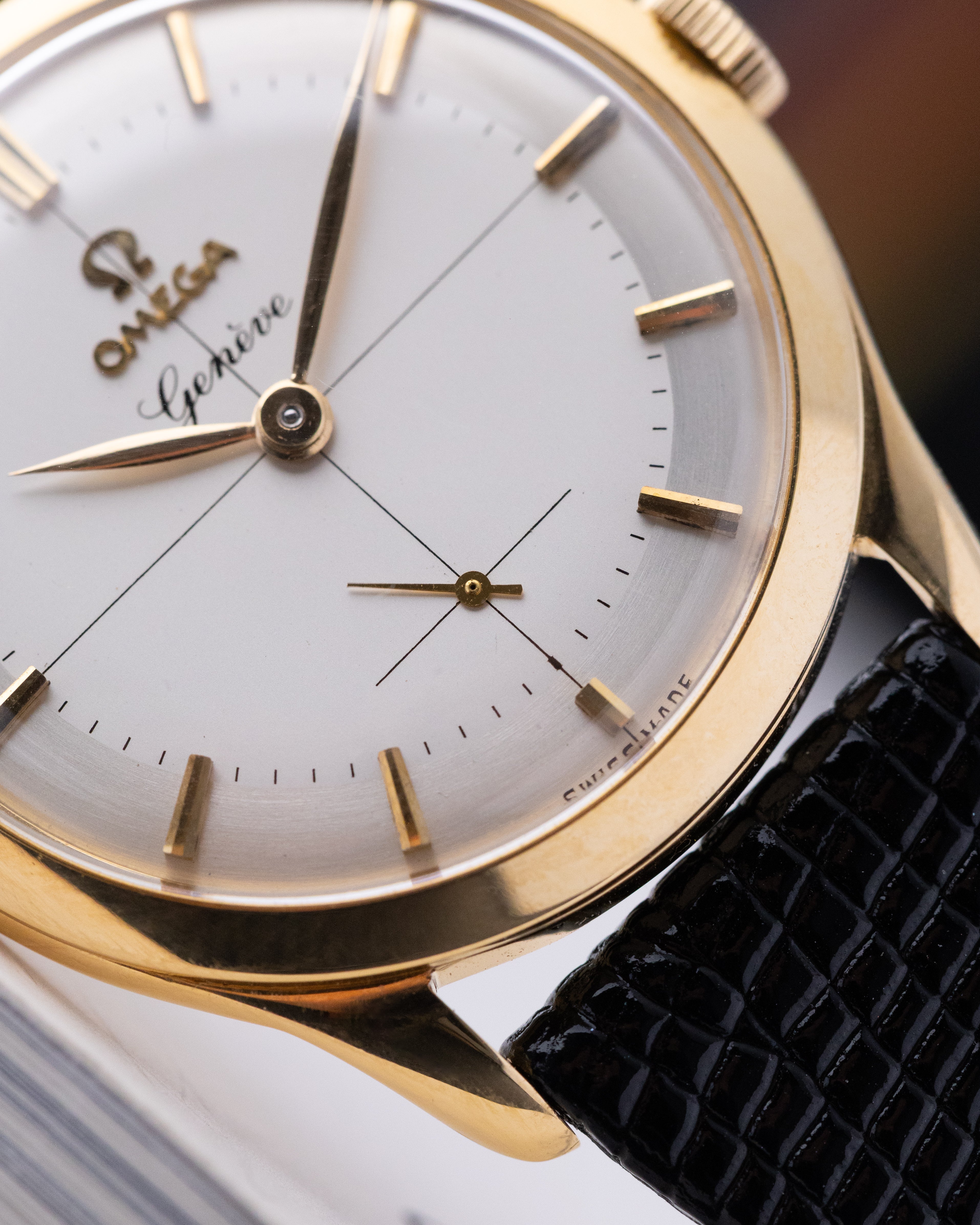 Vintage Omega Genève Two - tone Crosshair Dial, Ref. 2619, 18K Solid Gold Case from 1950 - DuMarko