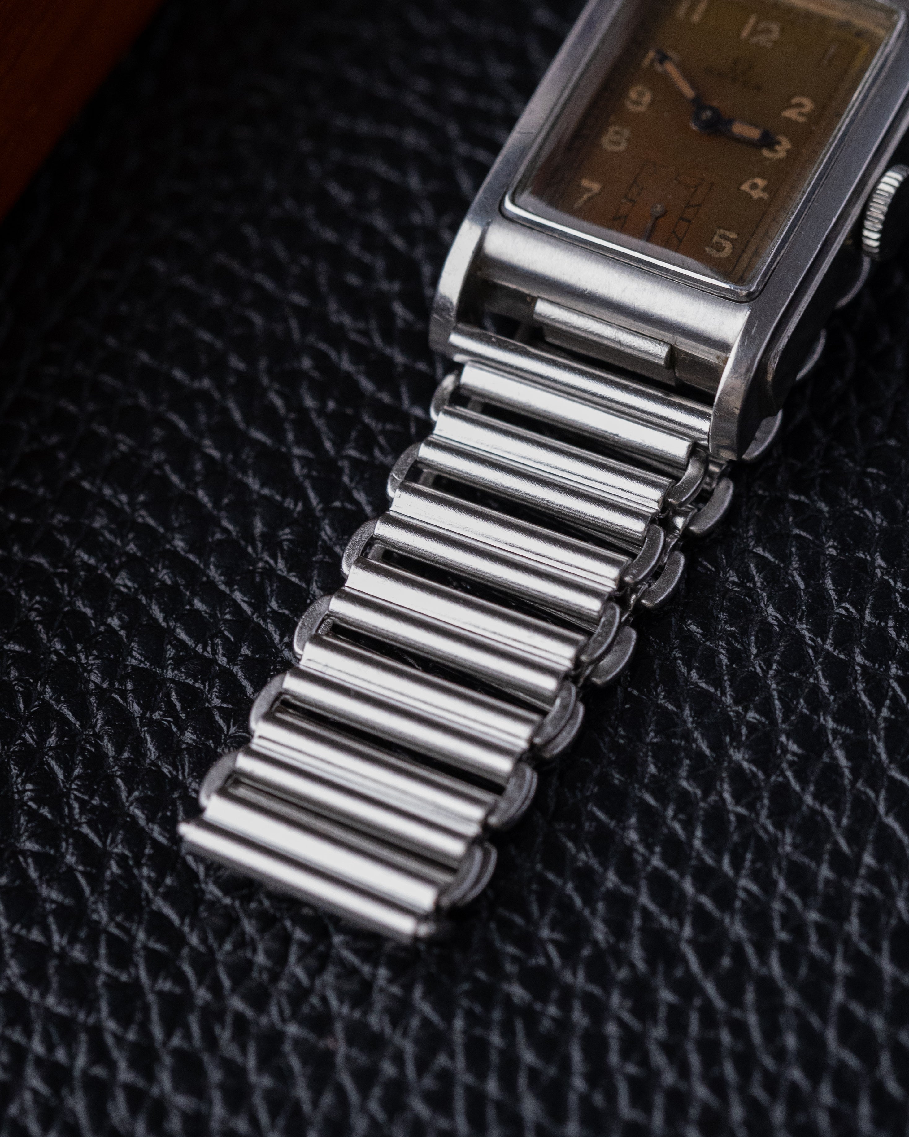 Vintage Omega Marine Standard CK 3635 Swiss Watch, Cal. T17 Movement, Bronze Patina Dial from 1939 - DuMarko