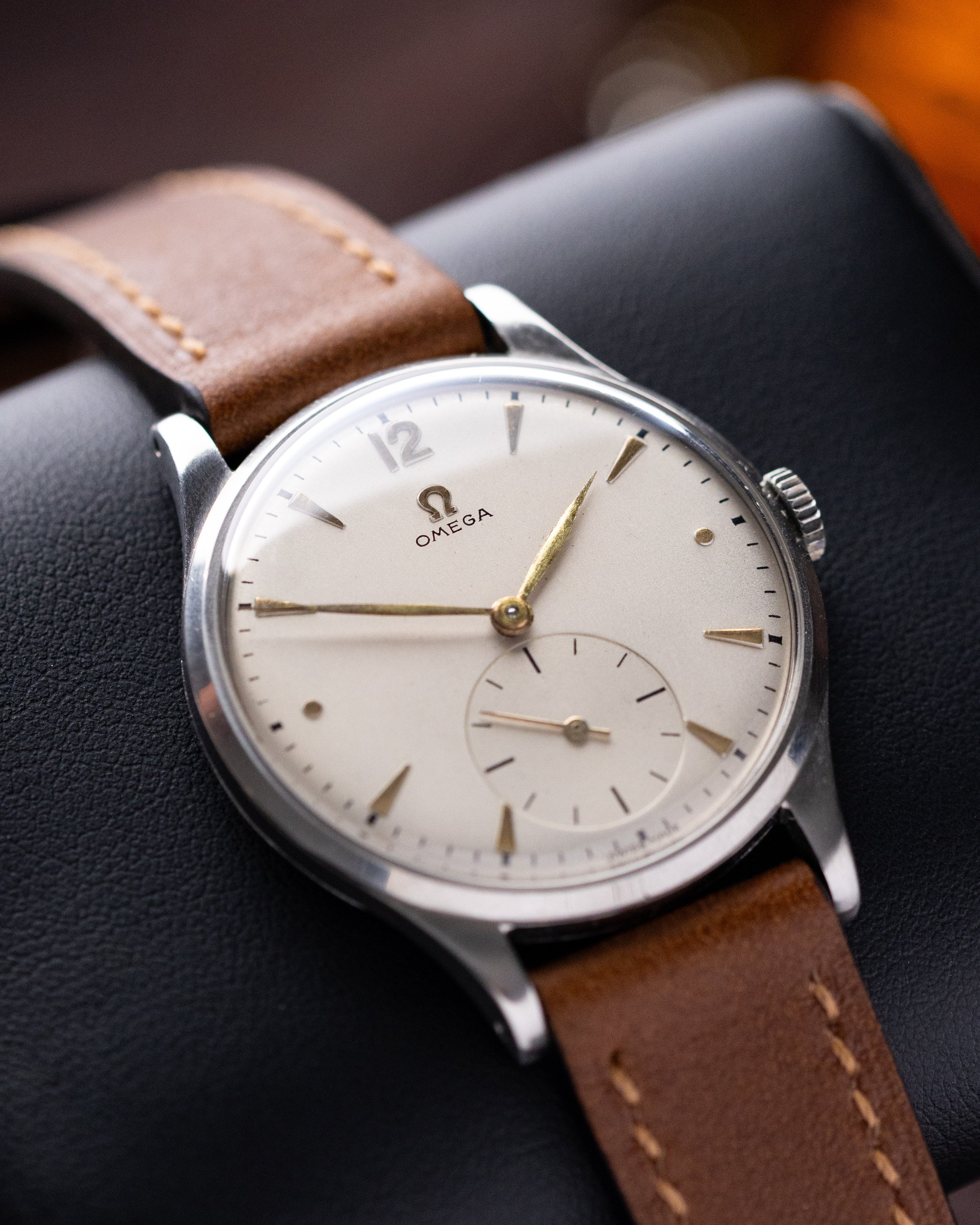 Vintage Omega Oversized Jumbo Case, Cal. 265, Cream dial, Ref. 2609 - 6 from 1950 - DuMarko
