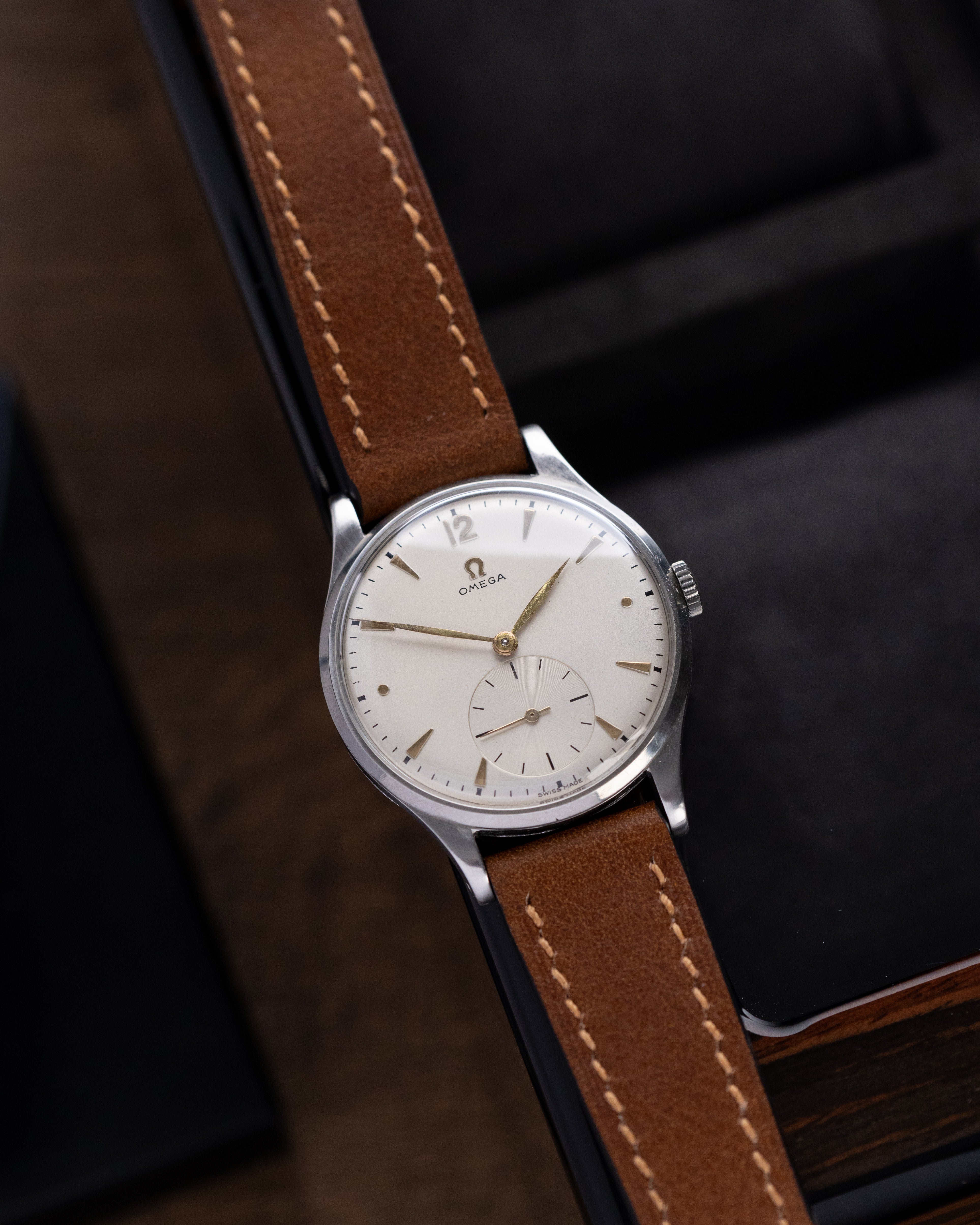 Vintage Omega Oversized Jumbo Case, Cal. 265, Cream dial, Ref. 2609 - 6 from 1950 - DuMarko